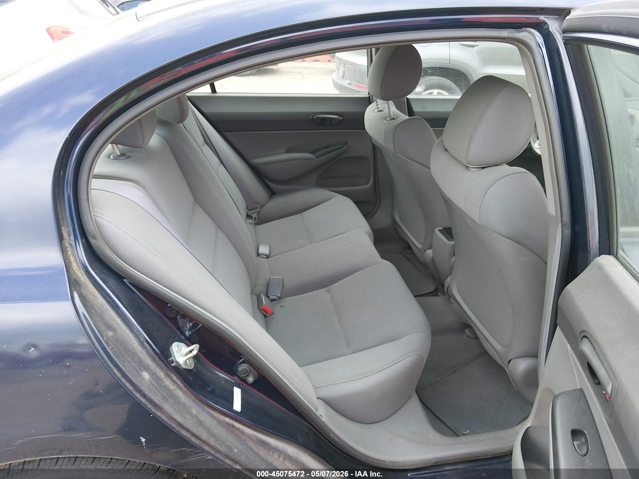 HONDA CIVIC image 8