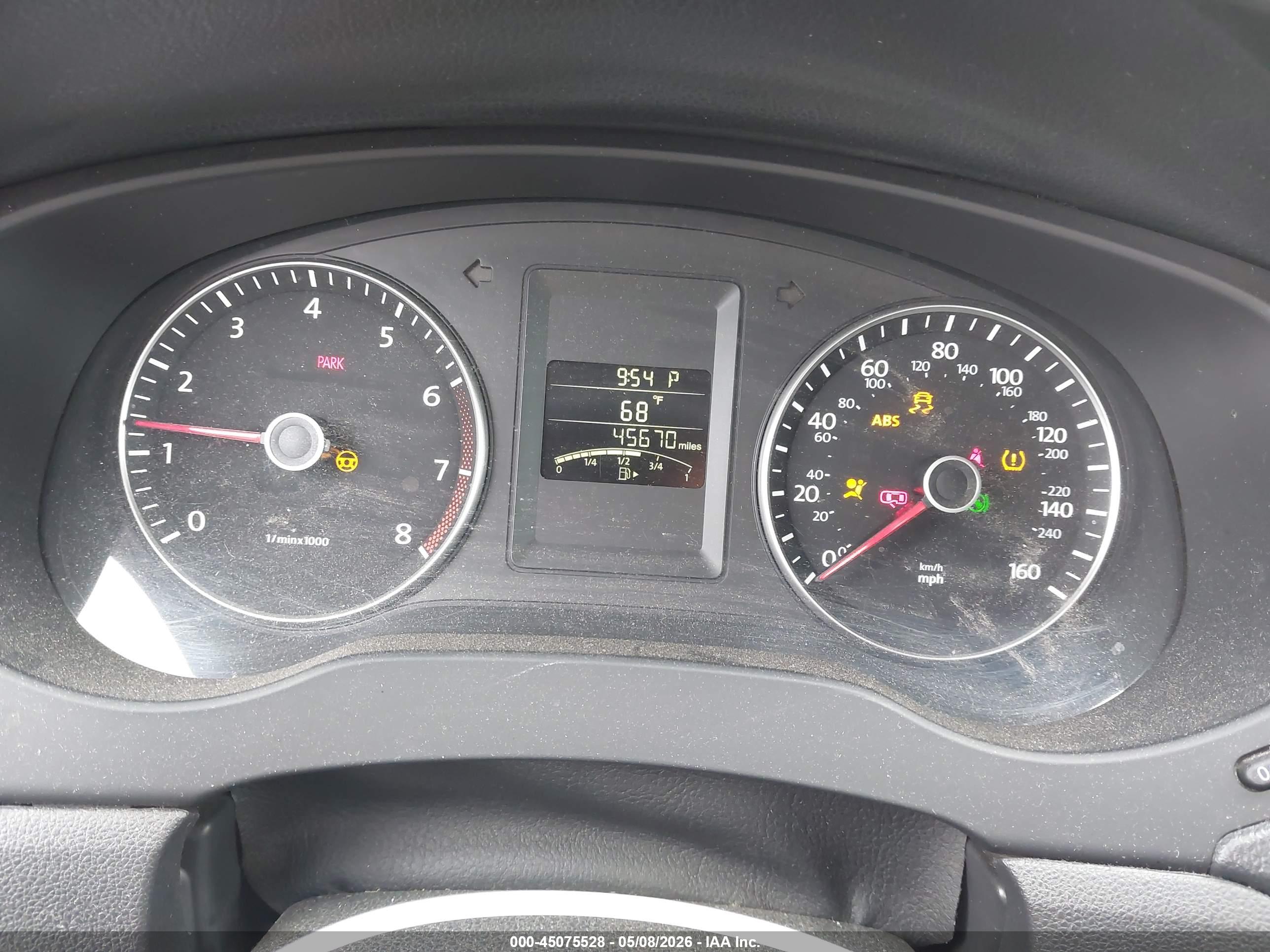 VOLKSWAGEN JETTA image 7