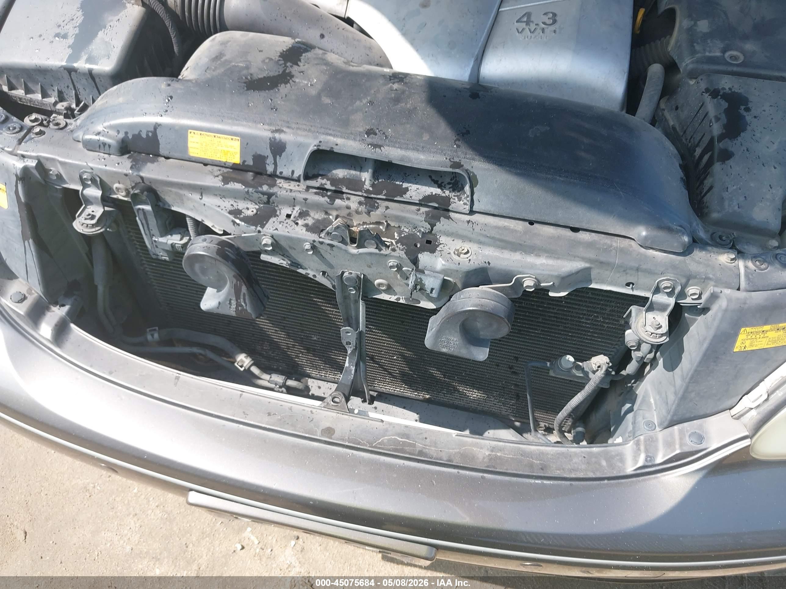 LEXUS LS image 10