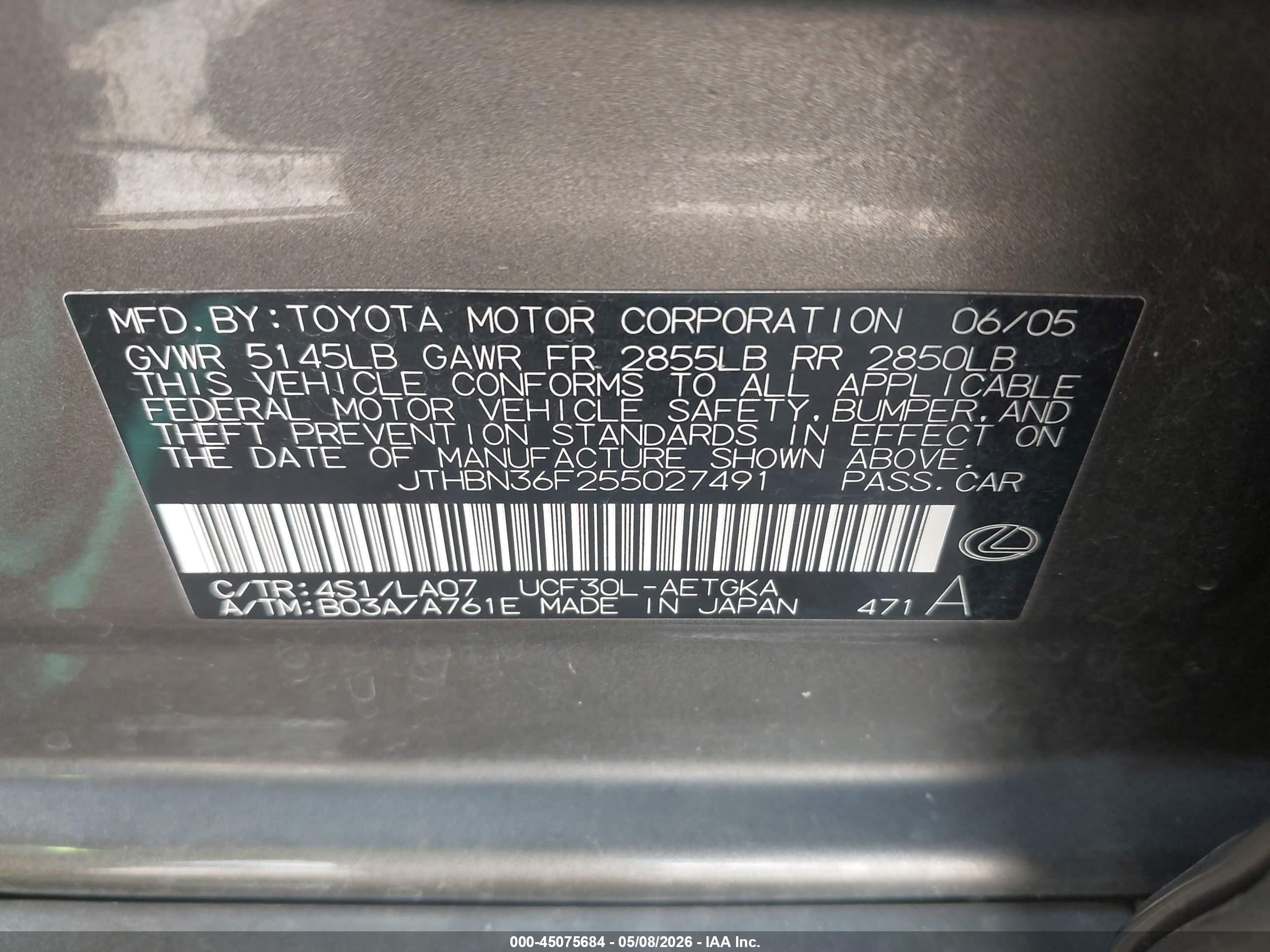 LEXUS LS image 9