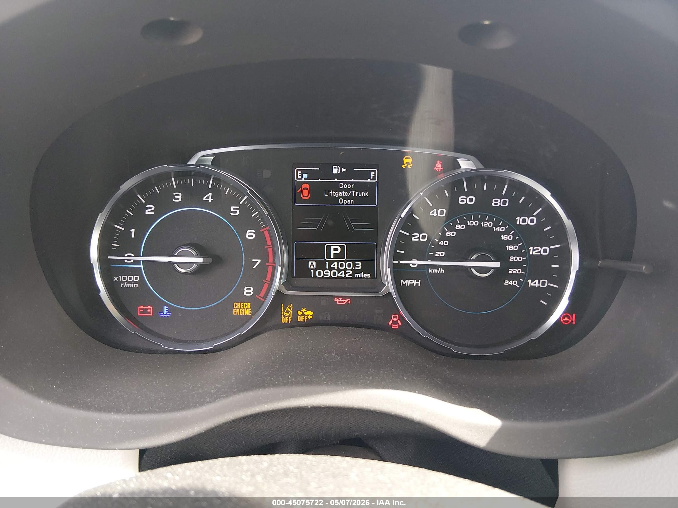 SUBARU FORESTER image 7