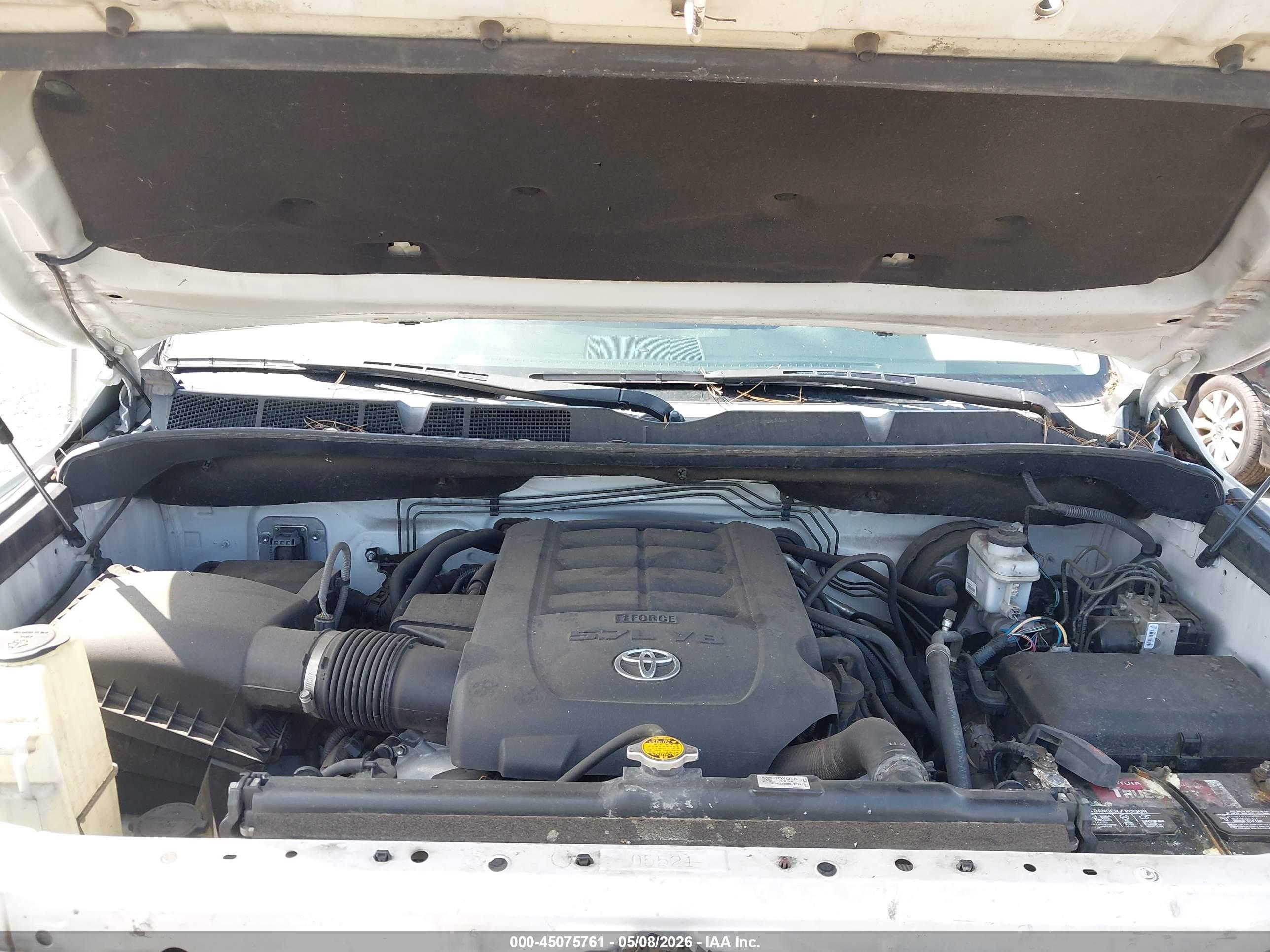 TOYOTA TUNDRA image 10