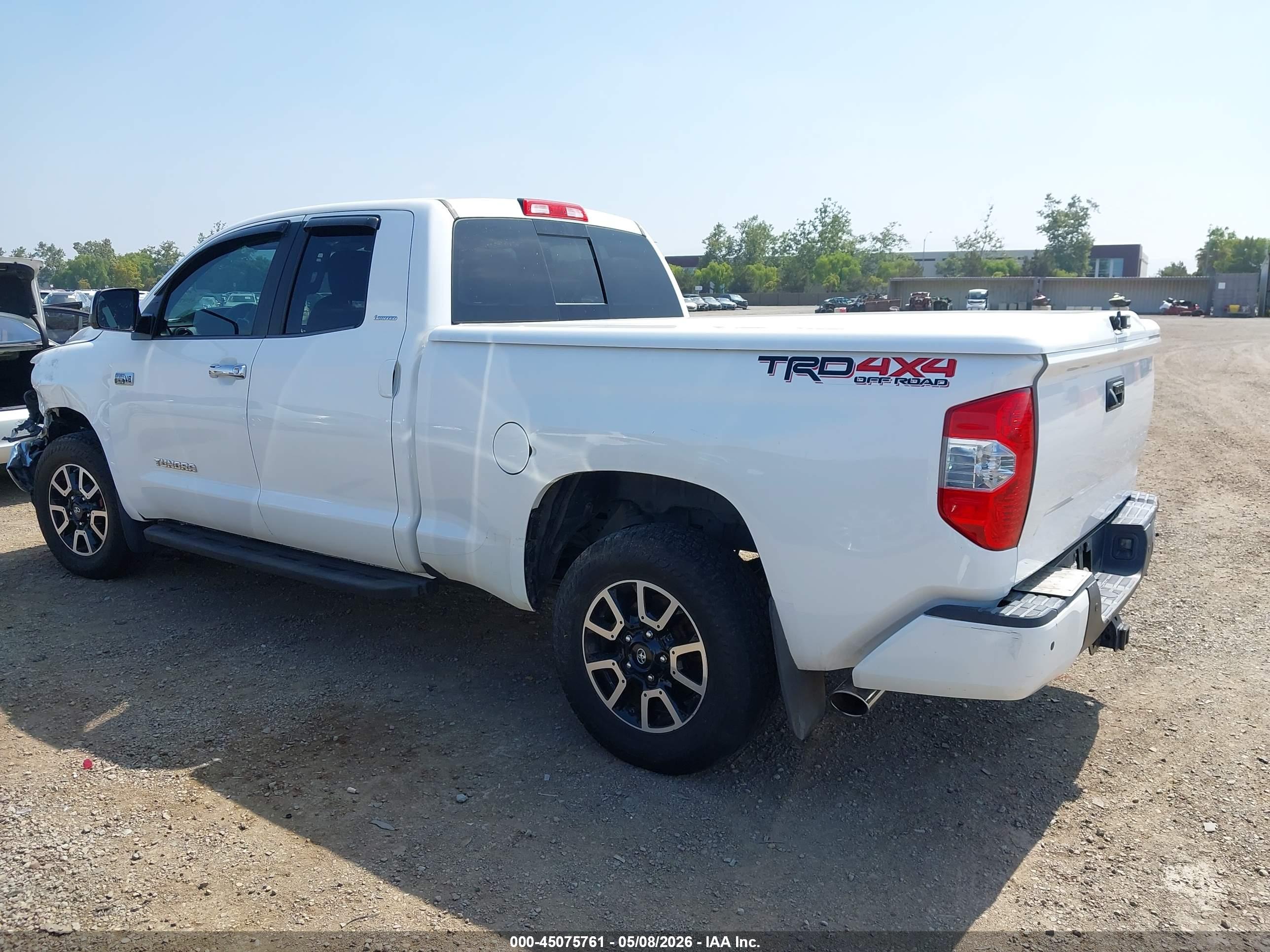 TOYOTA TUNDRA image 3