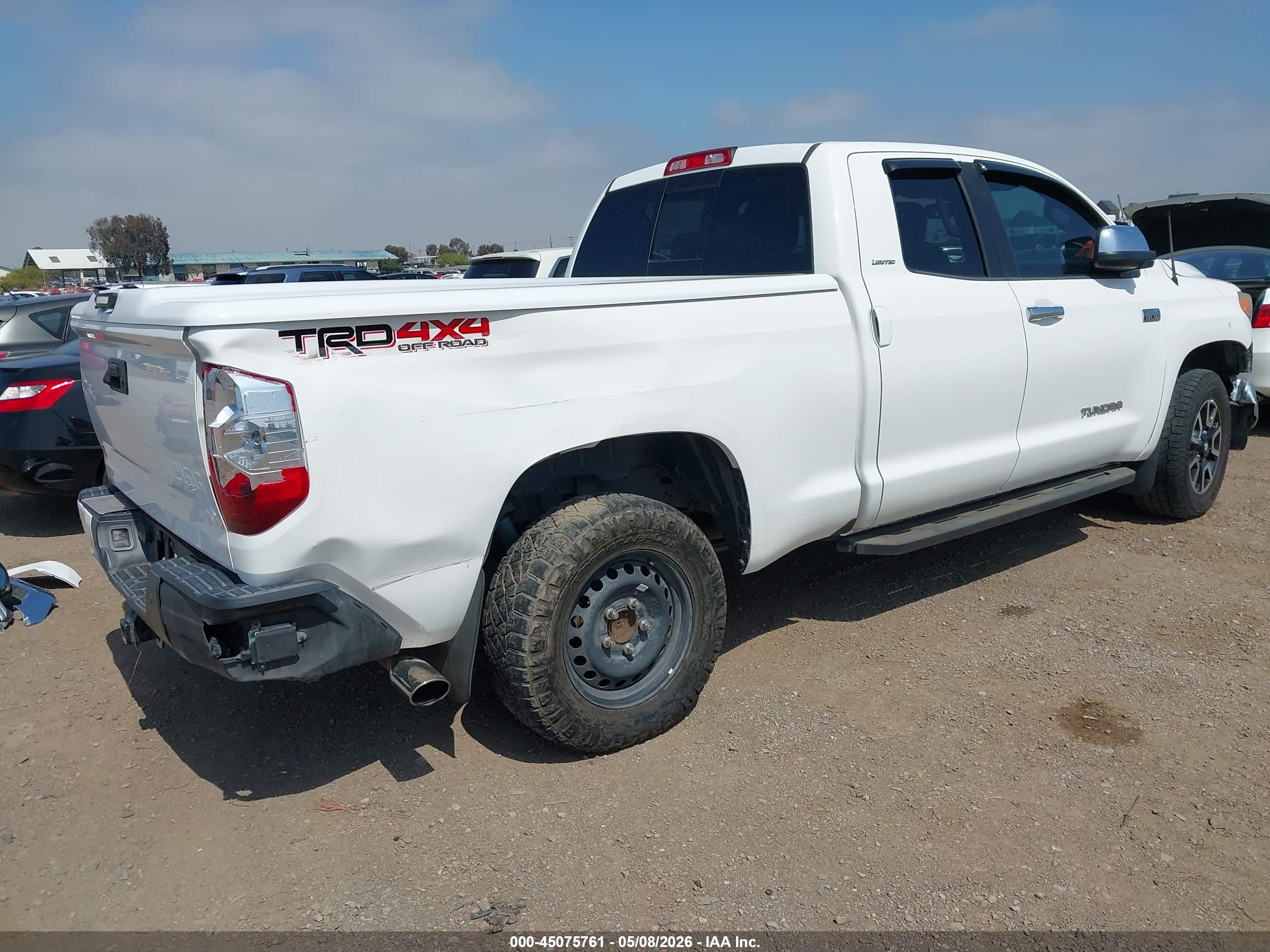 TOYOTA TUNDRA image 4