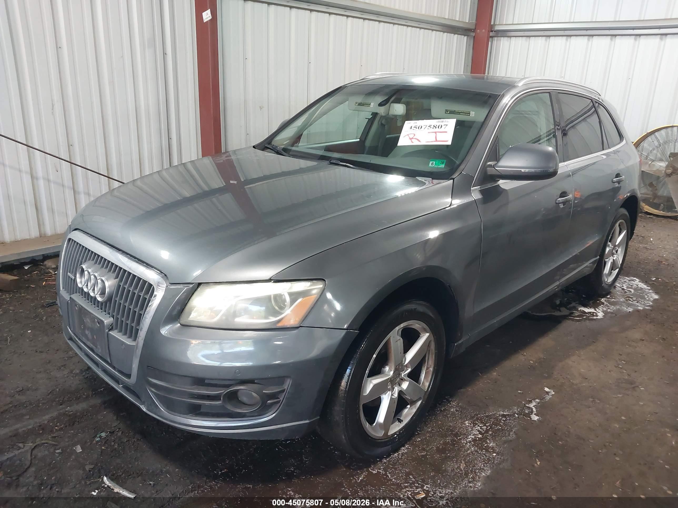 AUDI Q5 image 2
