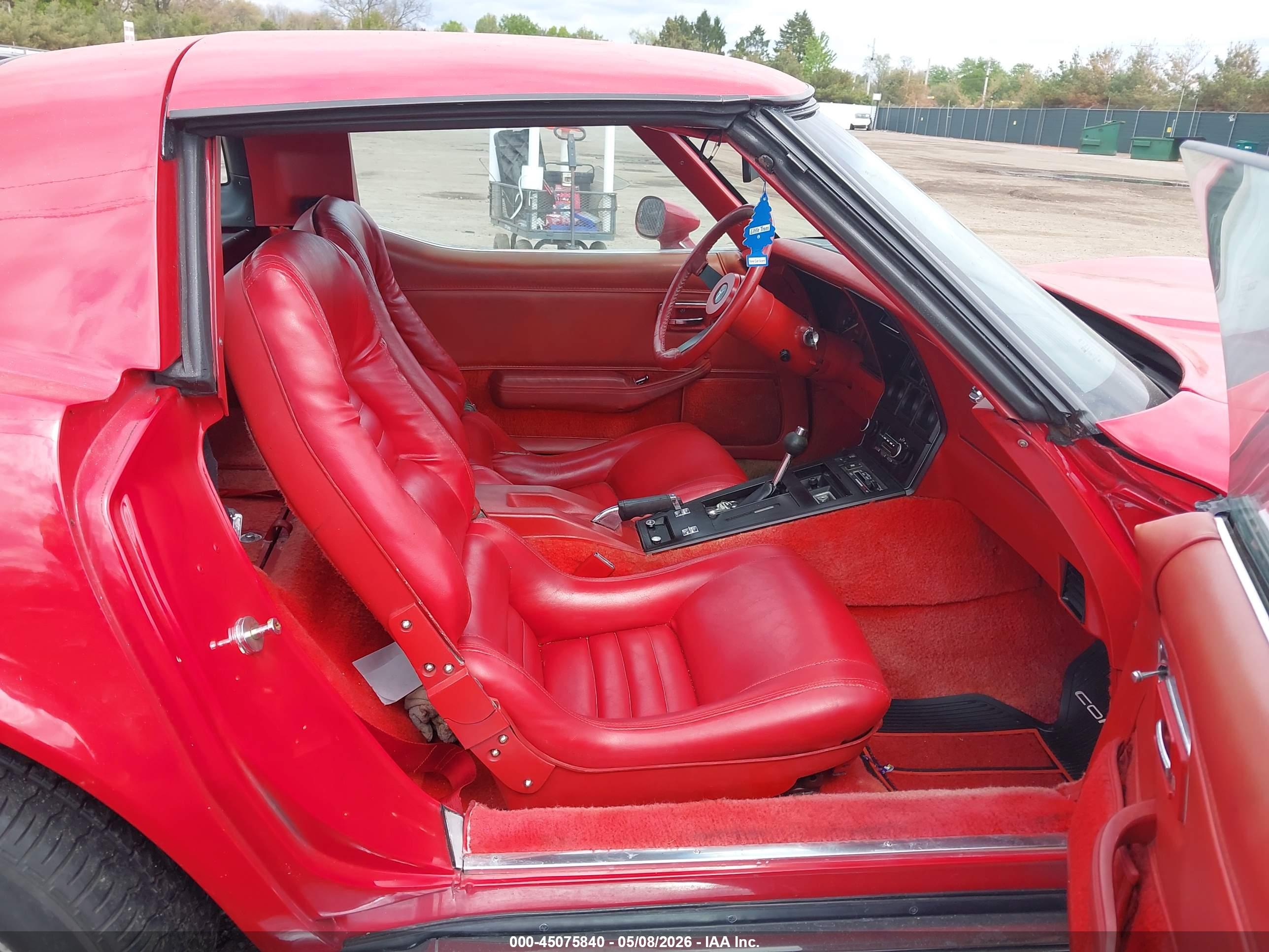 CHEVROLET CORVETTE image 5