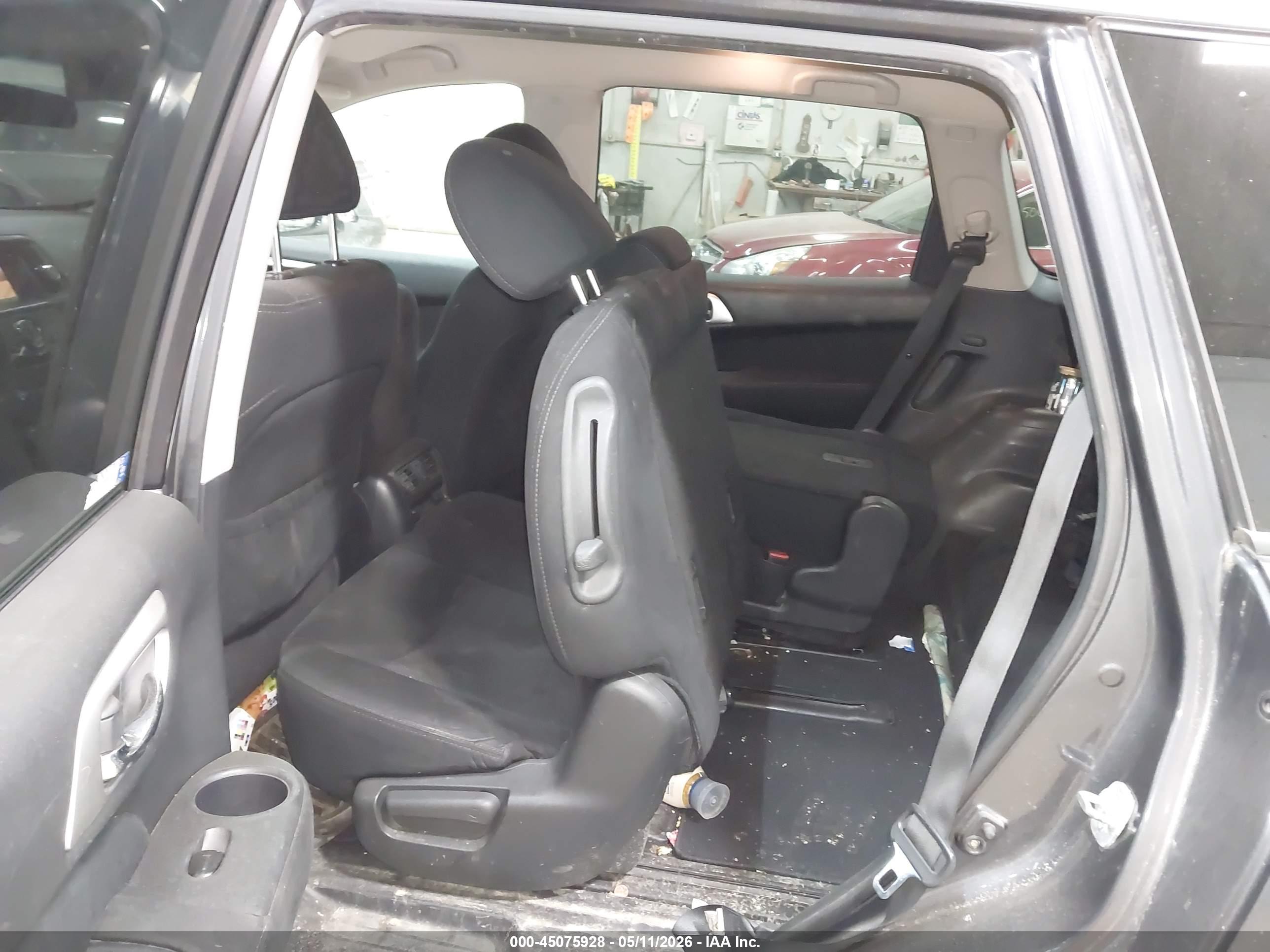 NISSAN PATHFINDER image 8