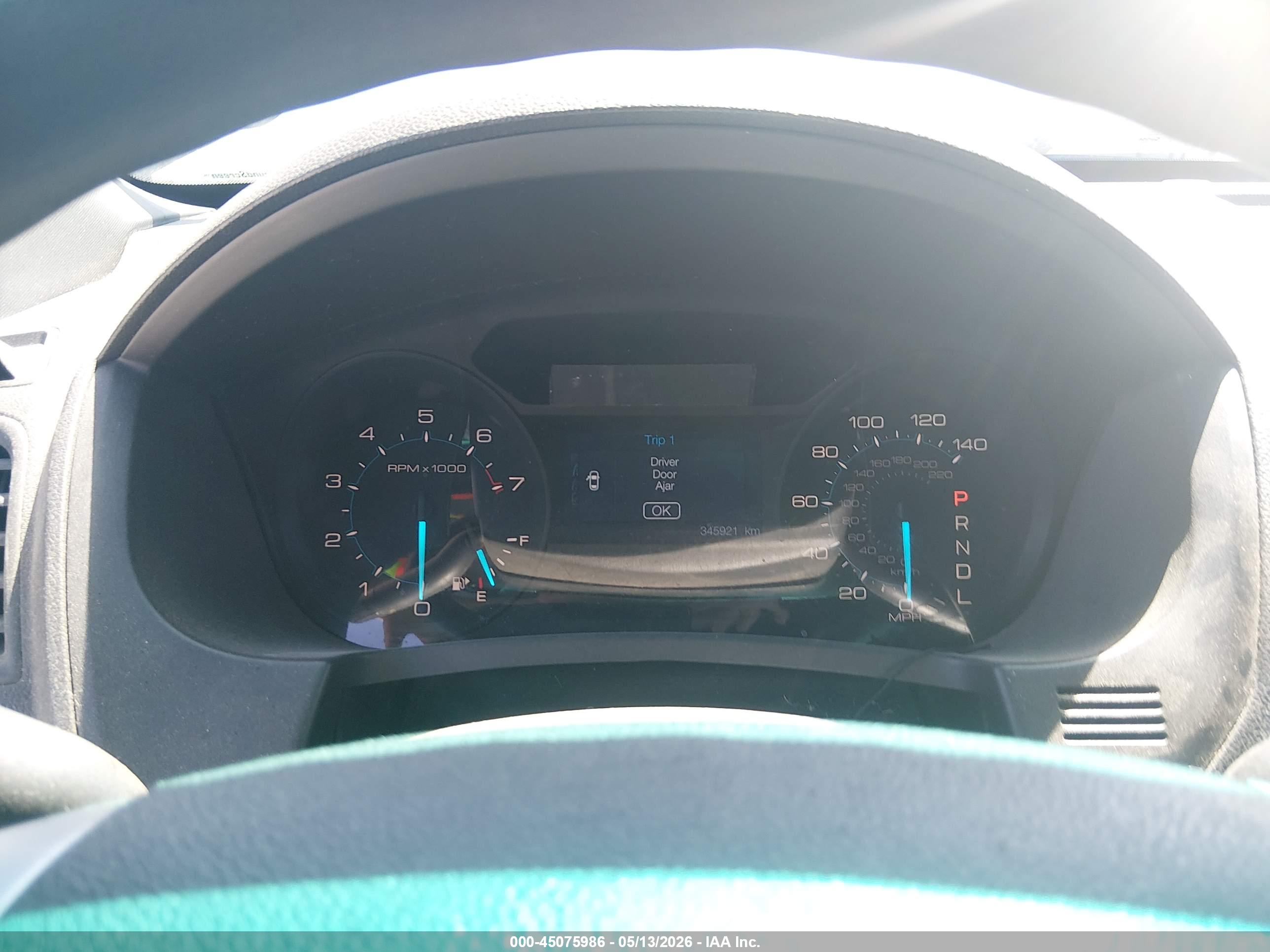 FORD EXPLORER image 7