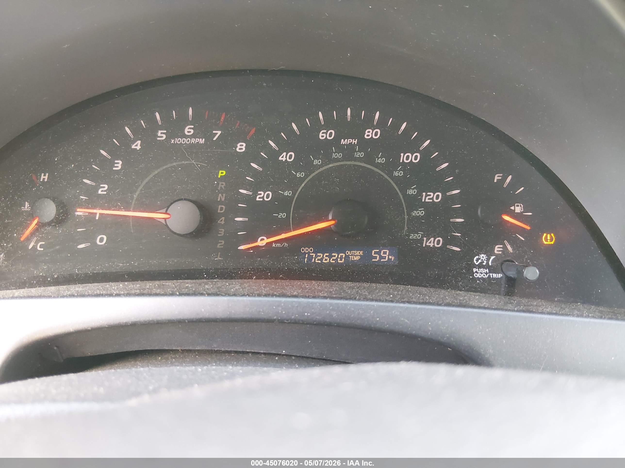 TOYOTA CAMRY image 7