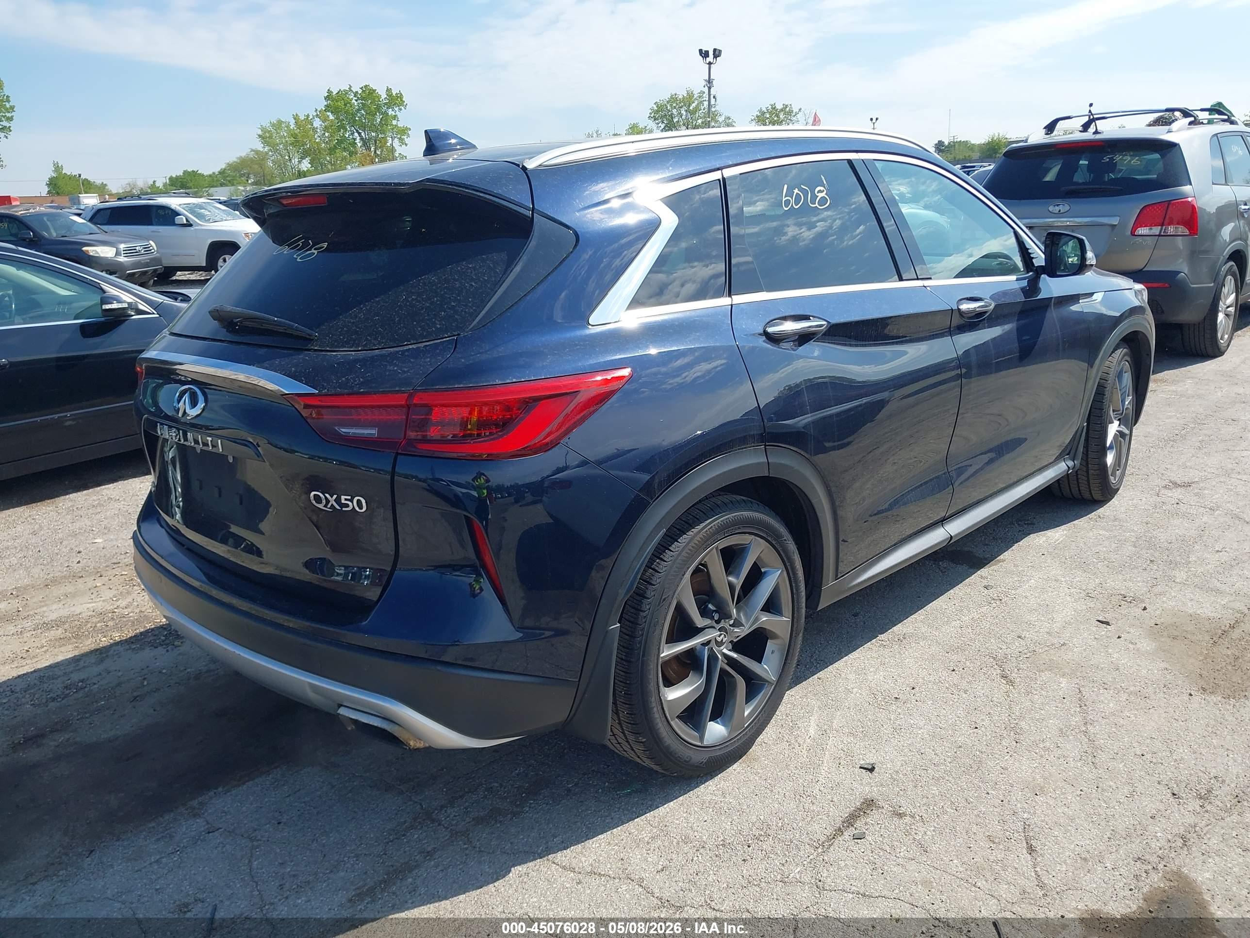 INFINITI QX50 image 4