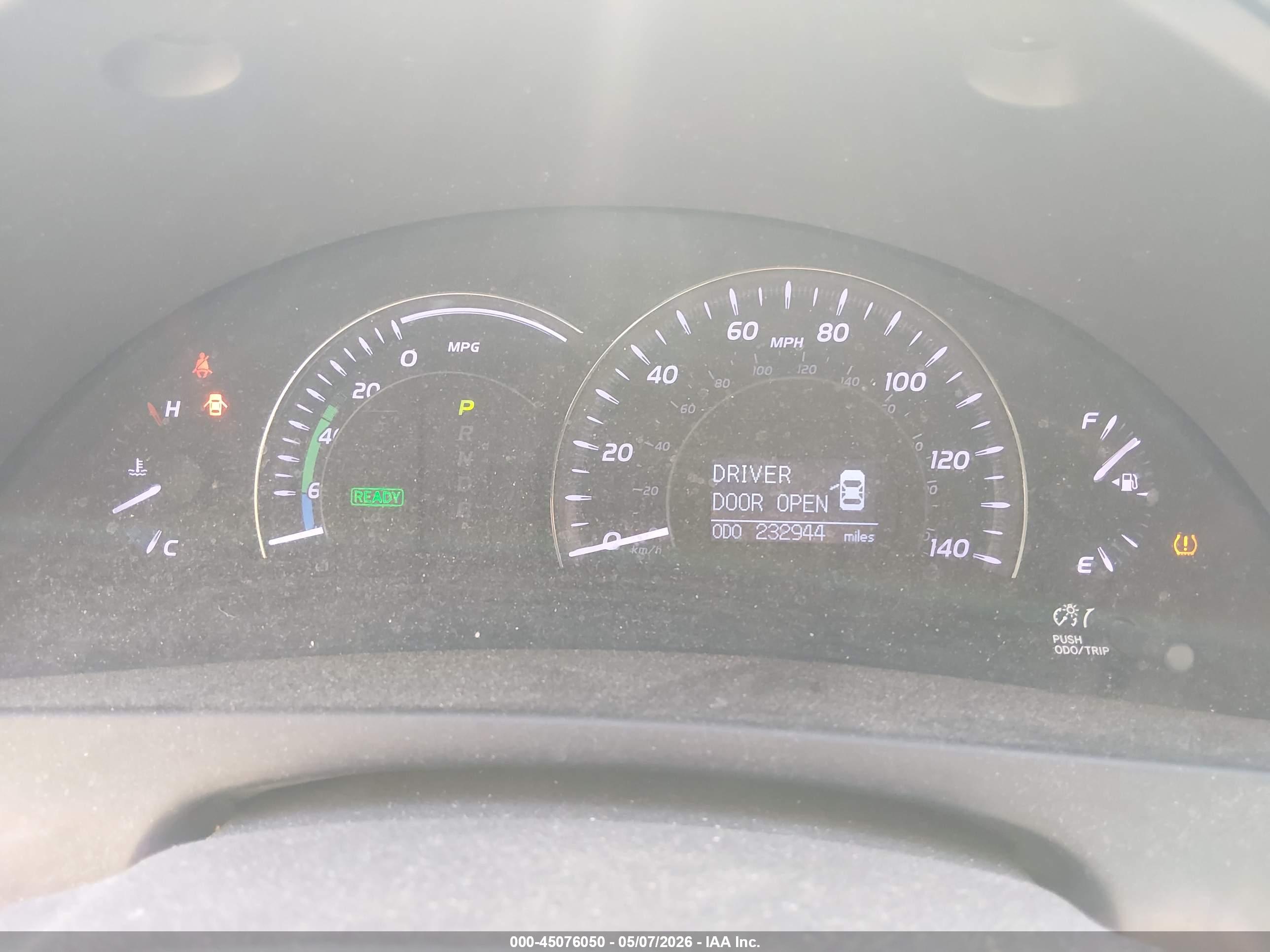 TOYOTA CAMRY image 7