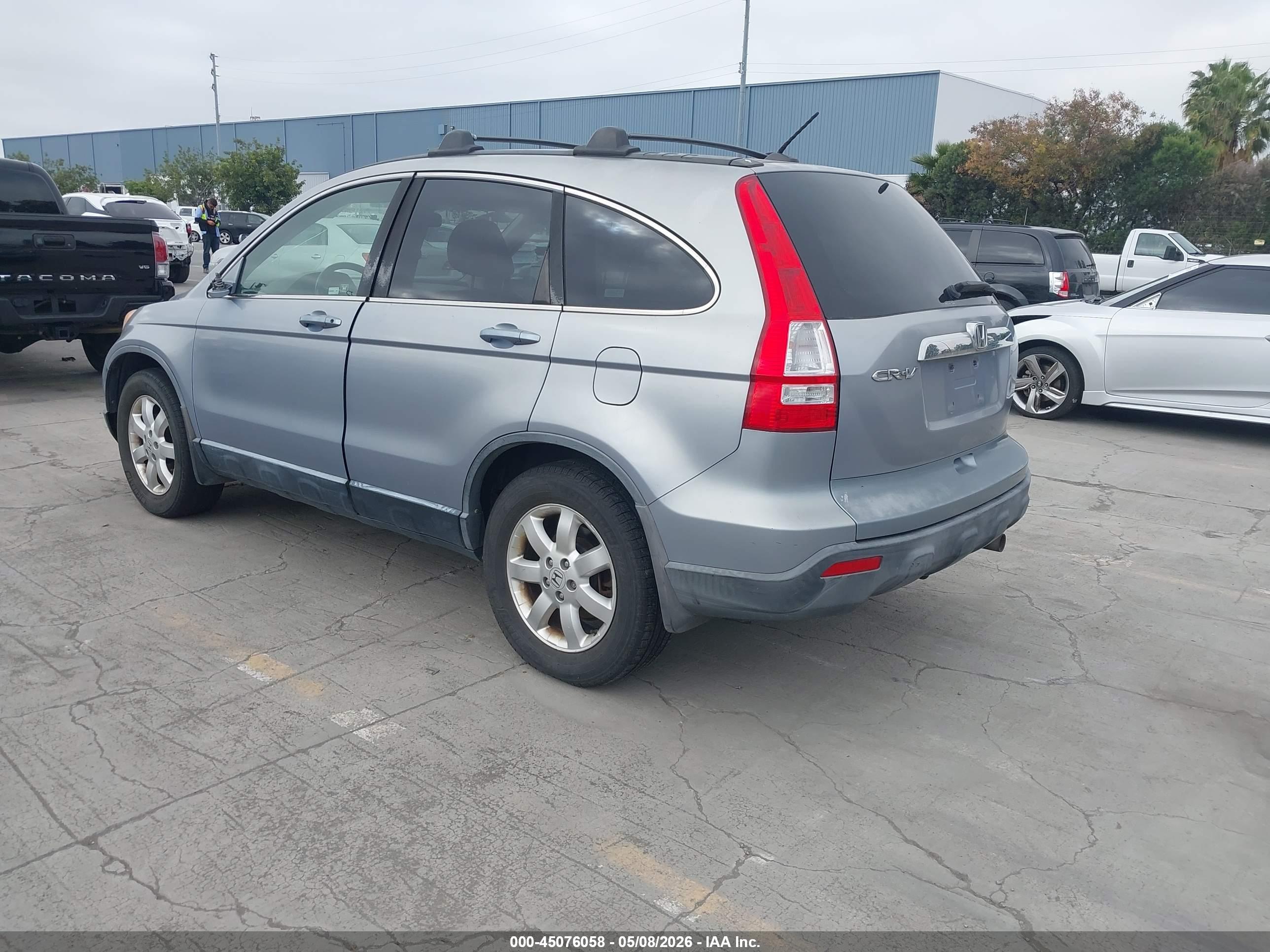 HONDA CR-V image 3