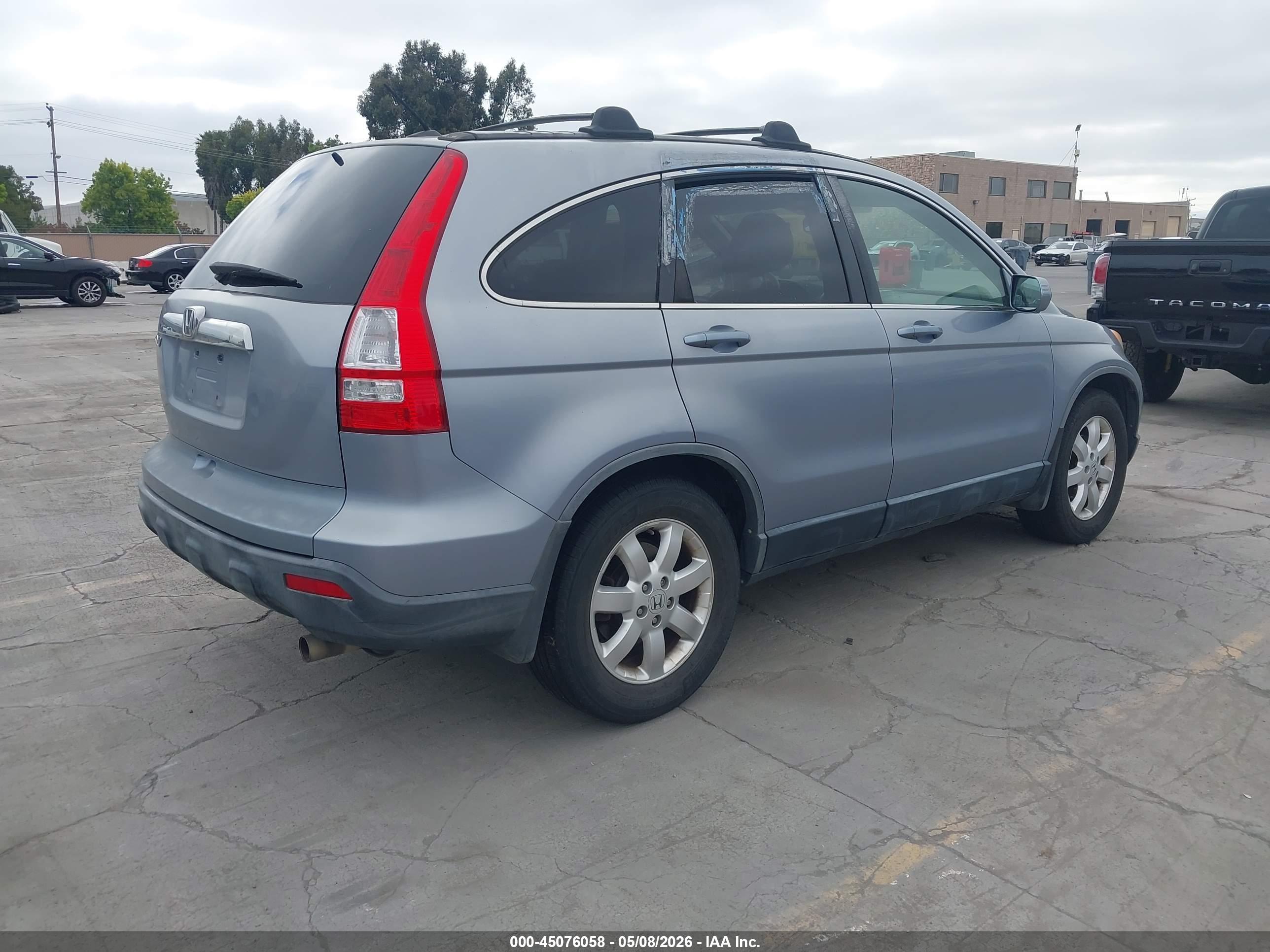 HONDA CR-V image 4