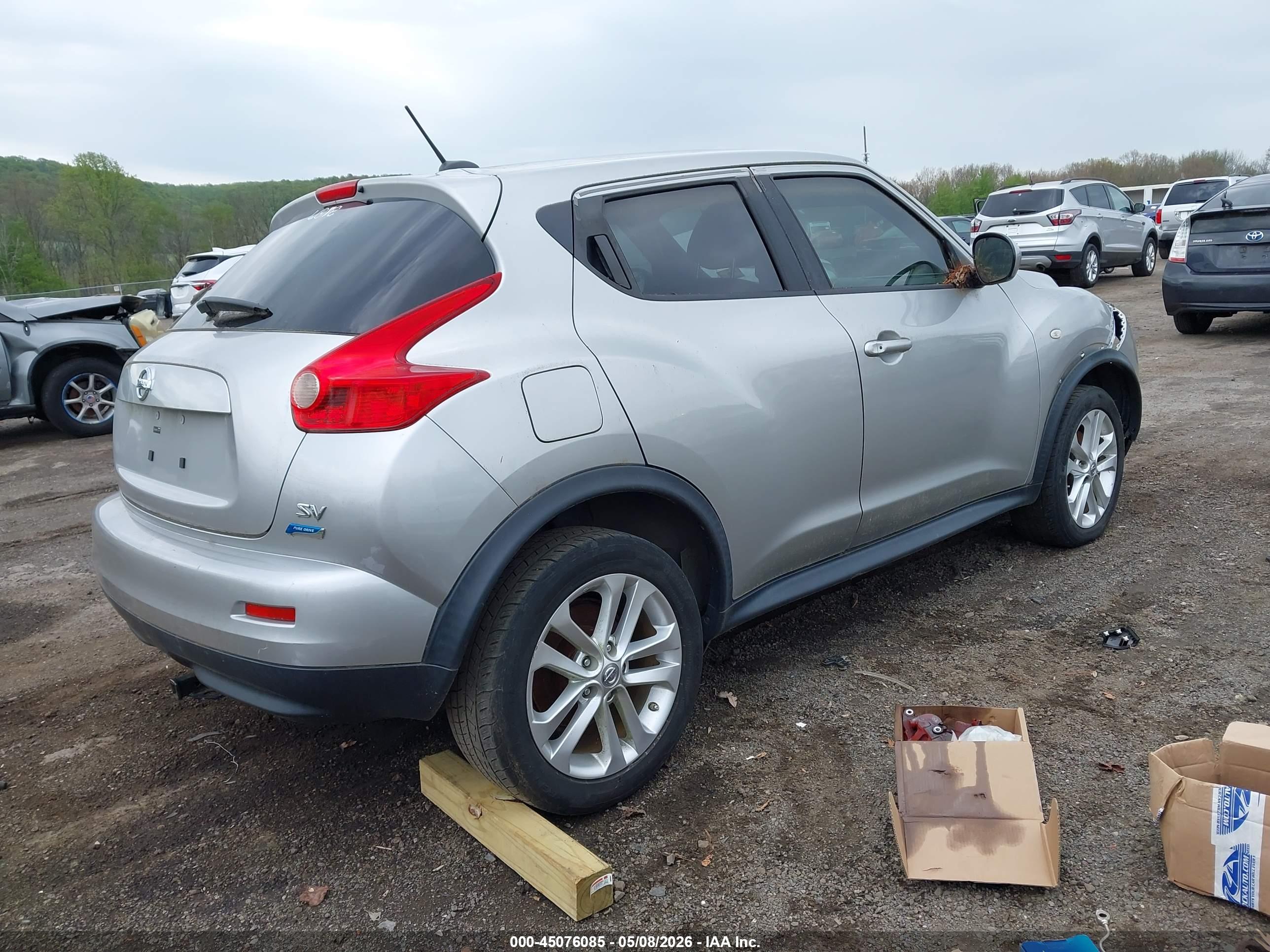 NISSAN JUKE image 4