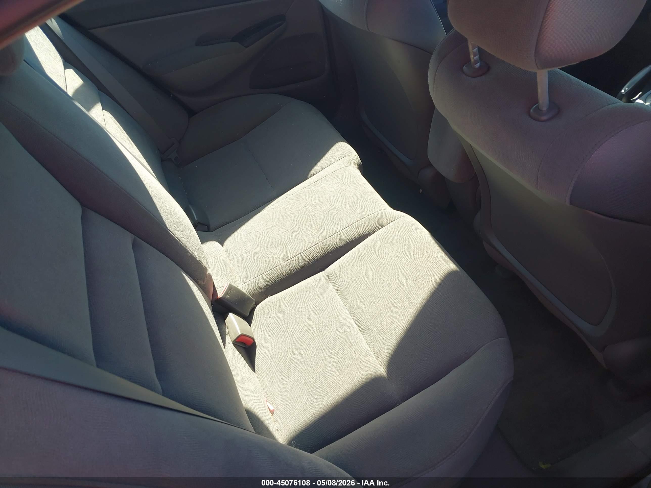 HONDA CIVIC image 8