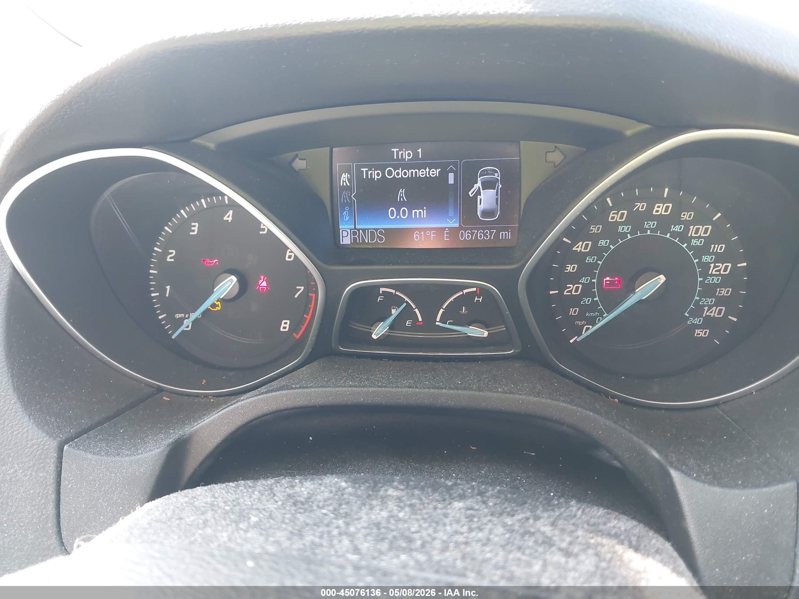 FORD FOCUS image 7