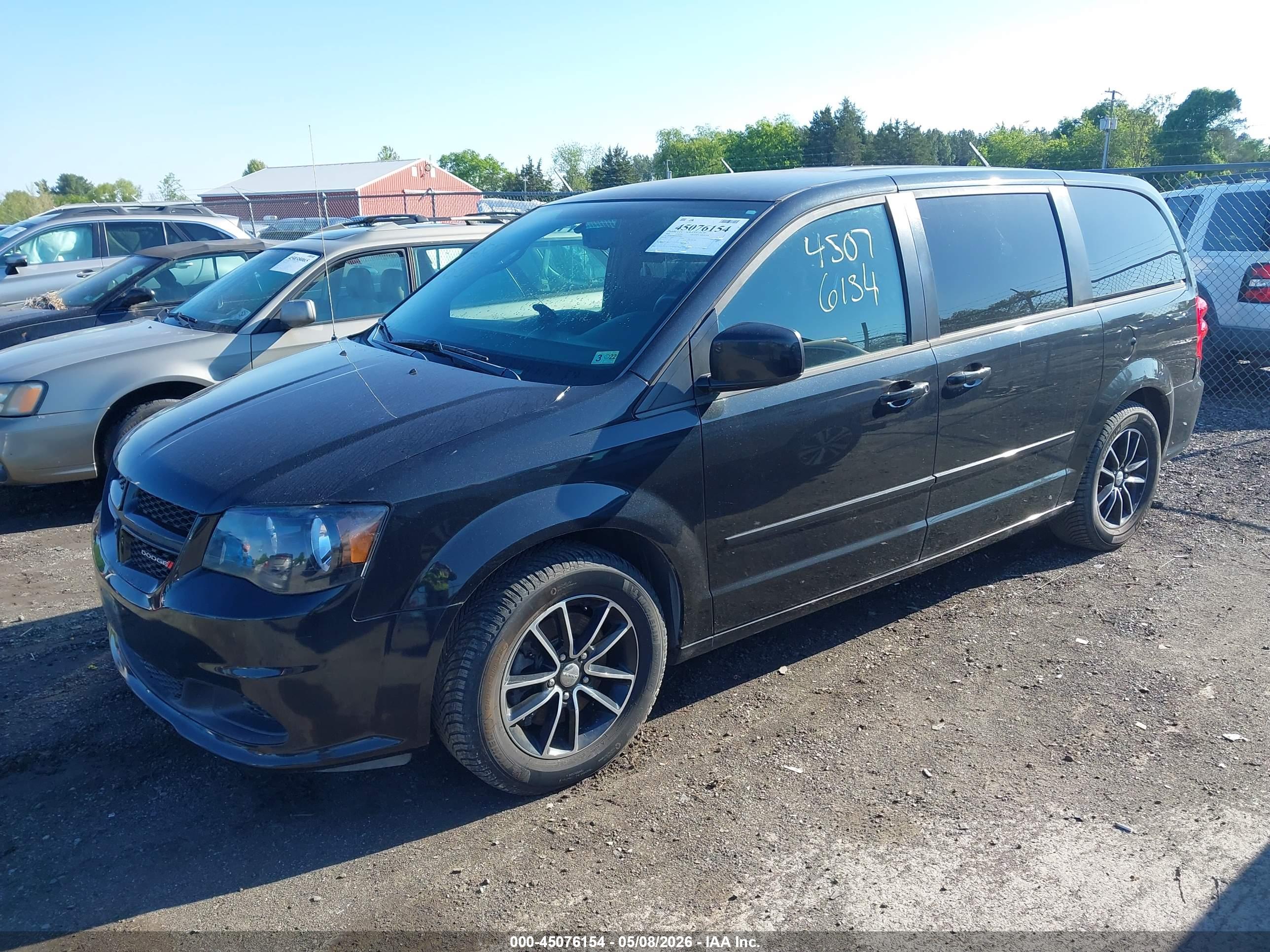 DODGE GRAND image 2