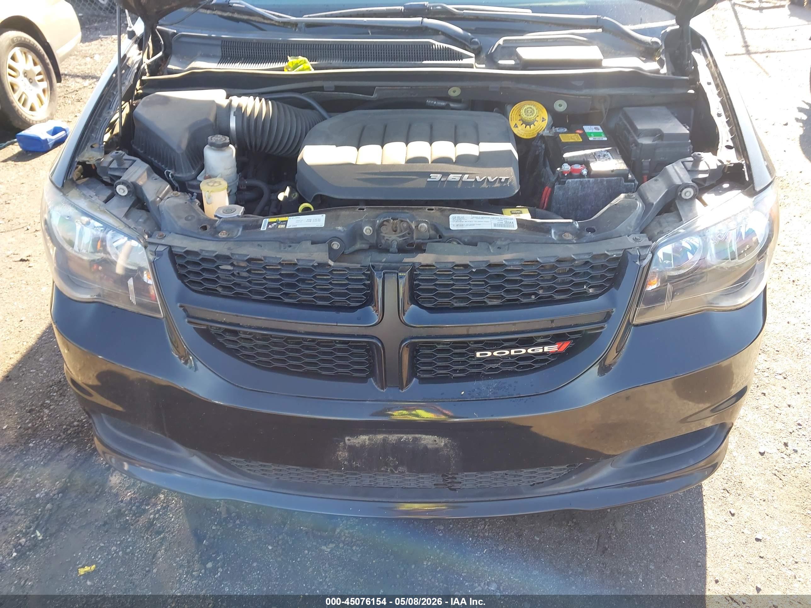 DODGE GRAND image 6