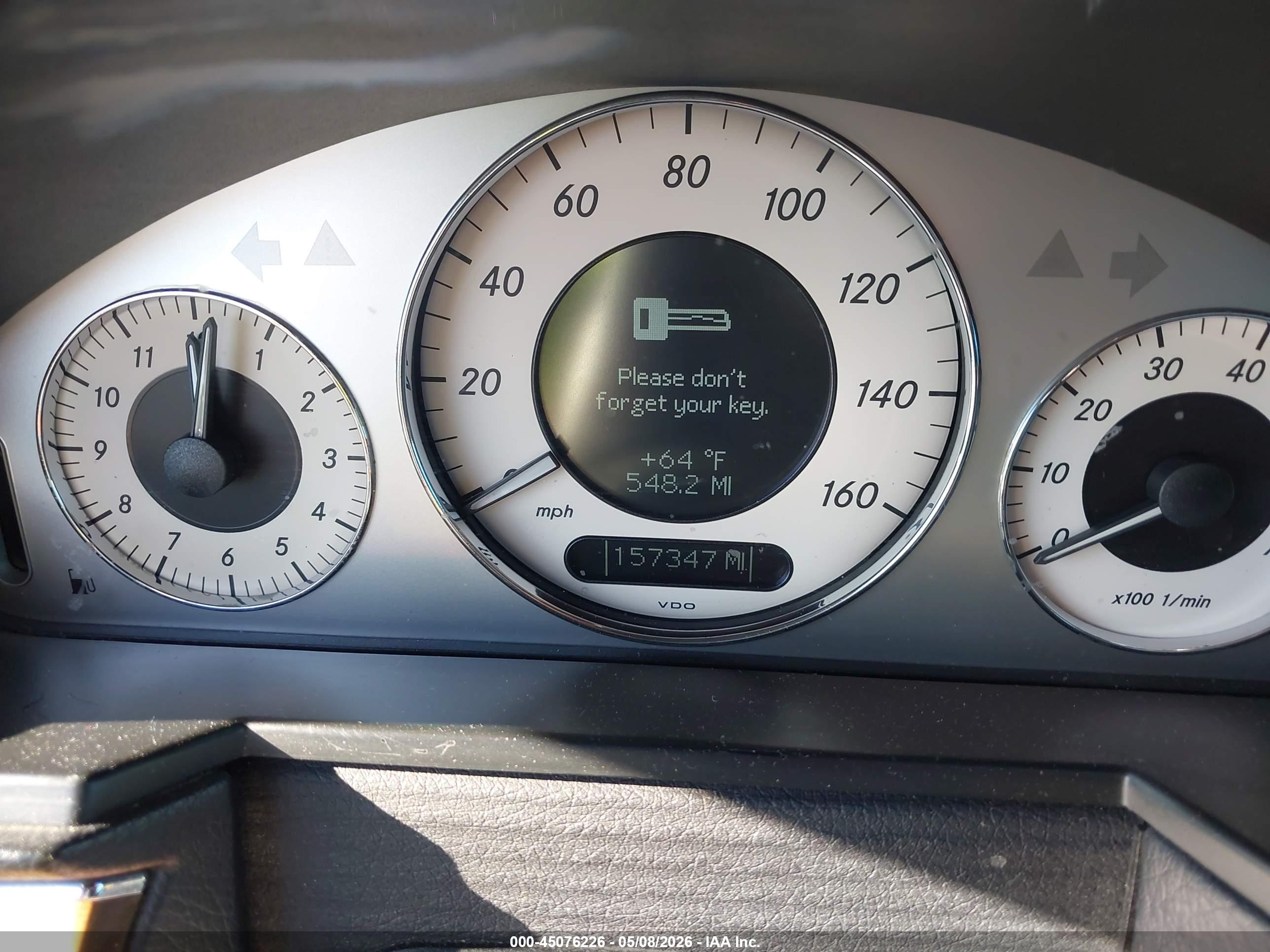 MERCEDES-BENZ E image 7