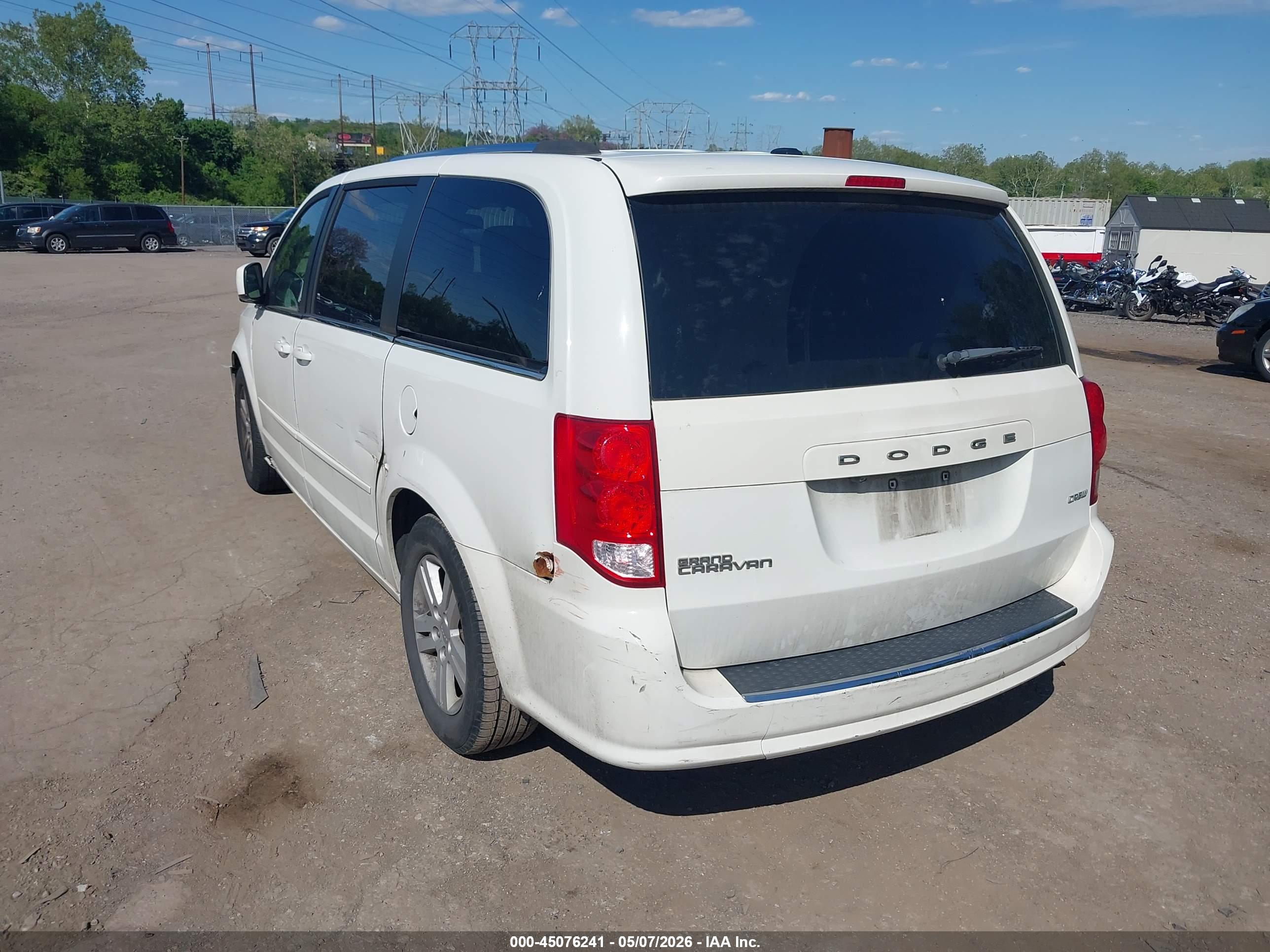 DODGE GRAND image 3