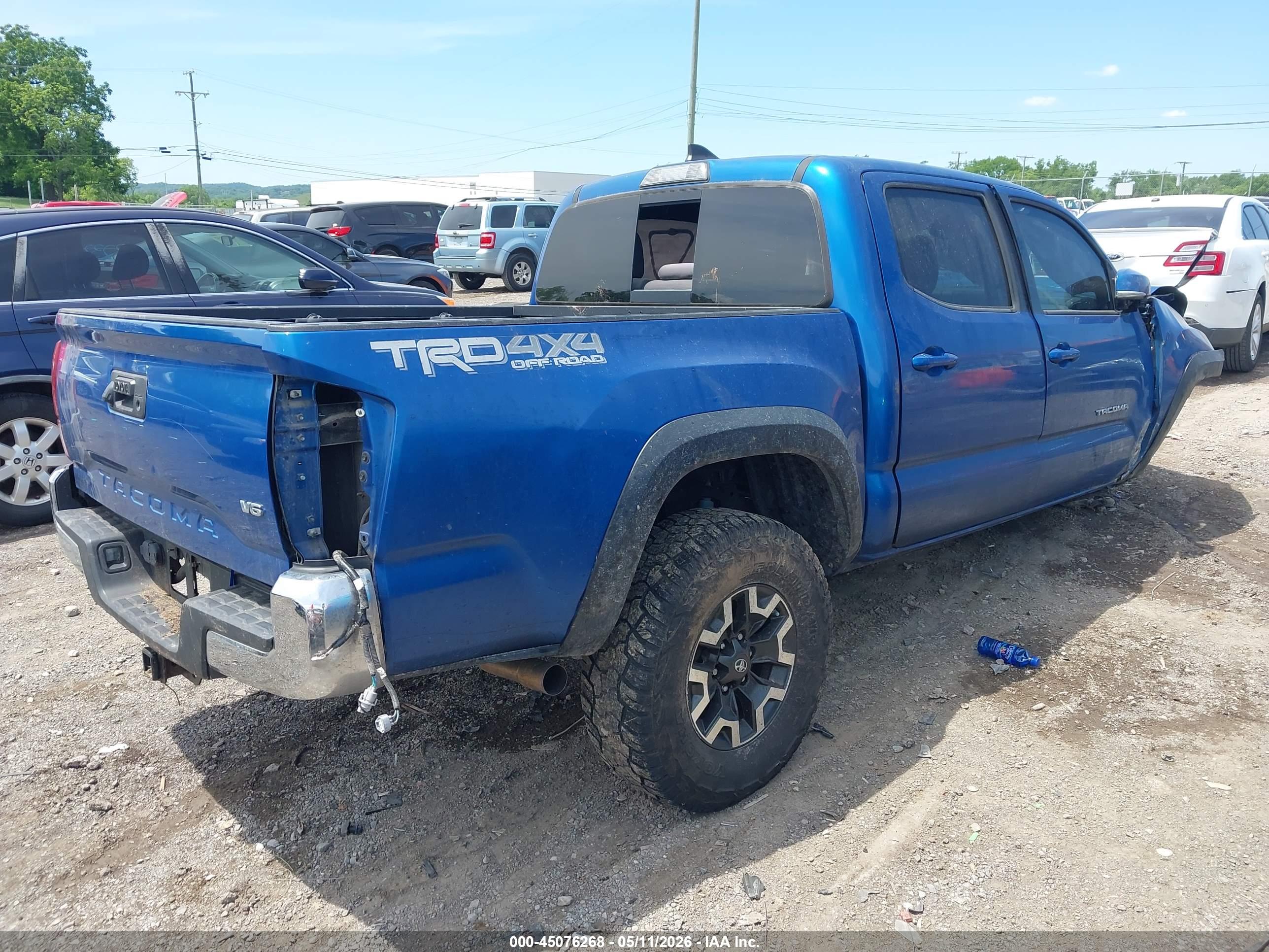 TOYOTA TACOMA image 4