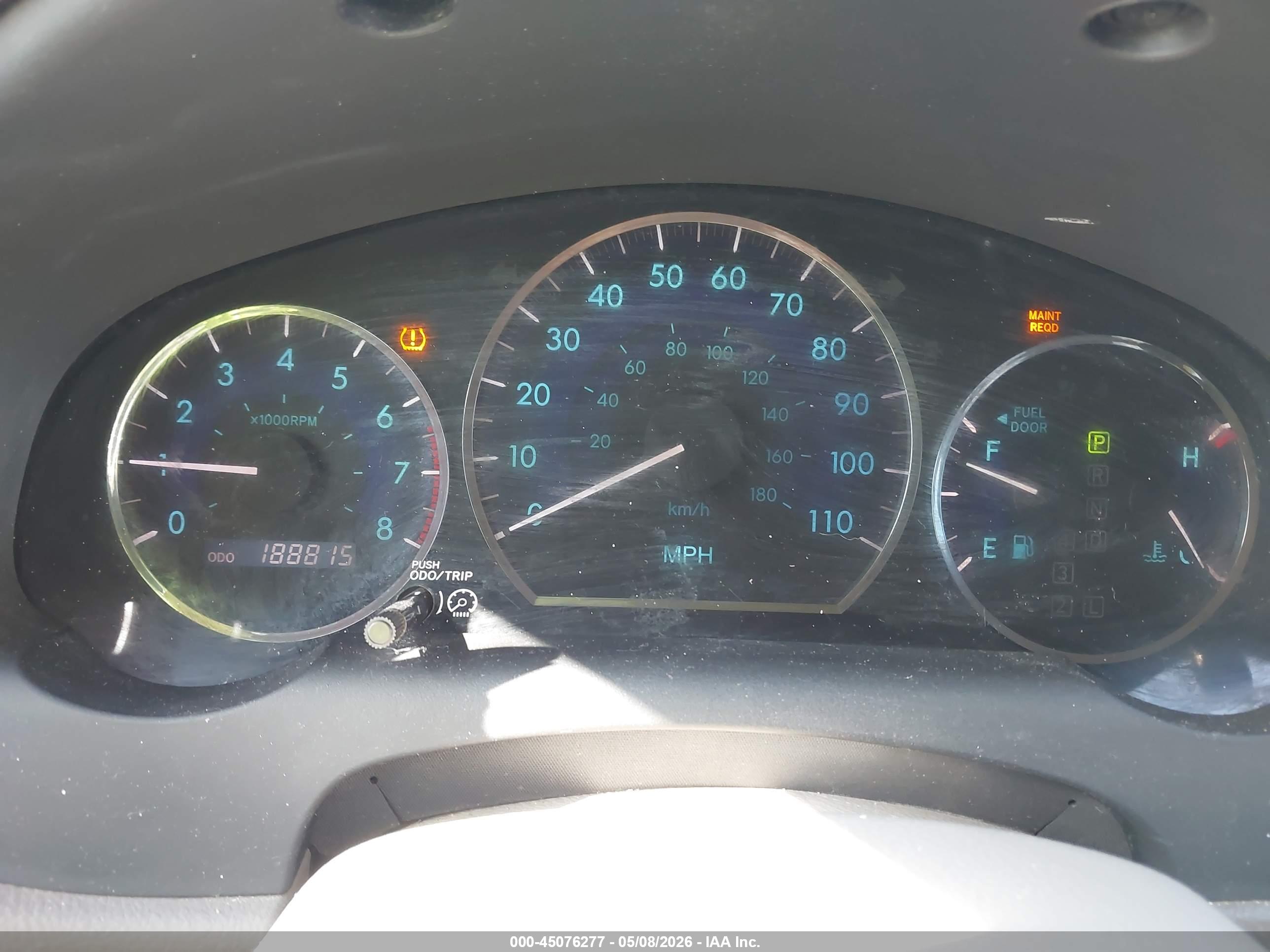 TOYOTA SIENNA image 7