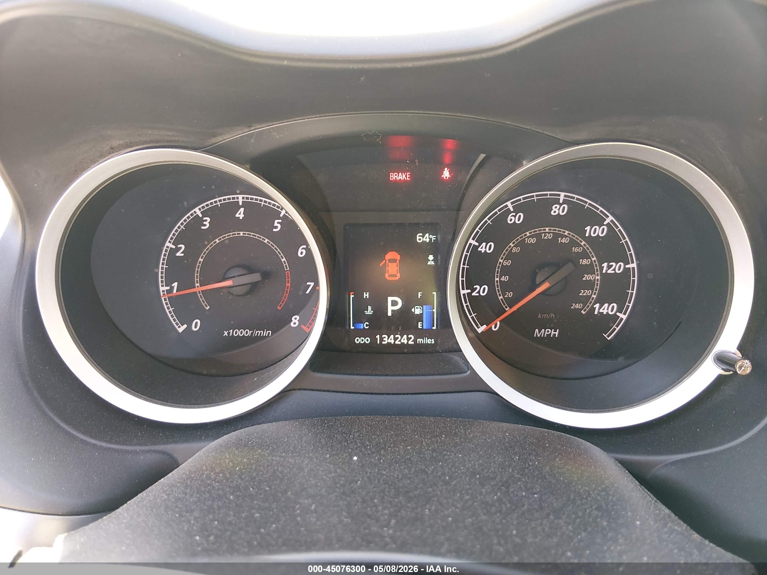 MITSUBISHI LANCER image 7