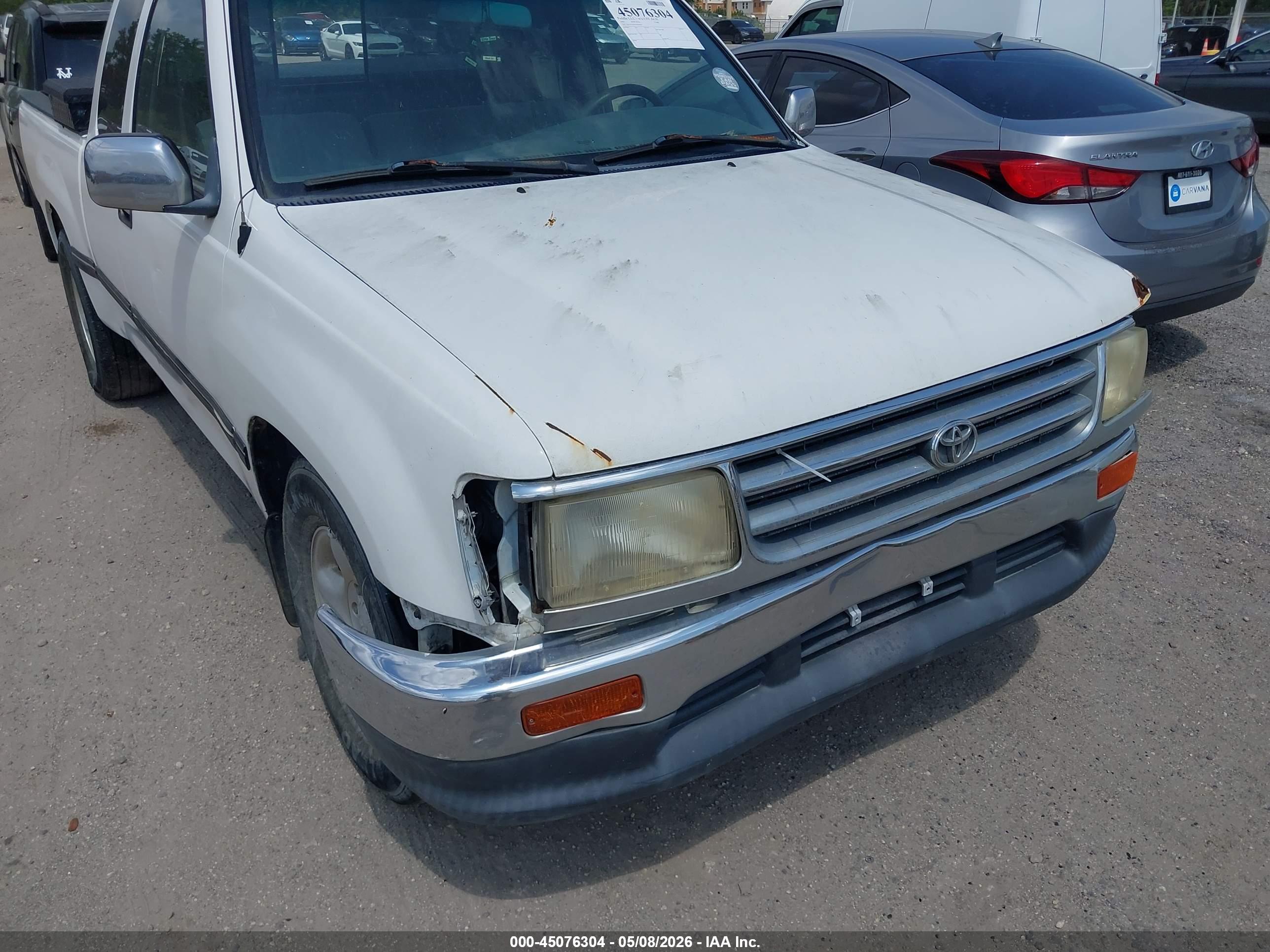 TOYOTA T100 image 6