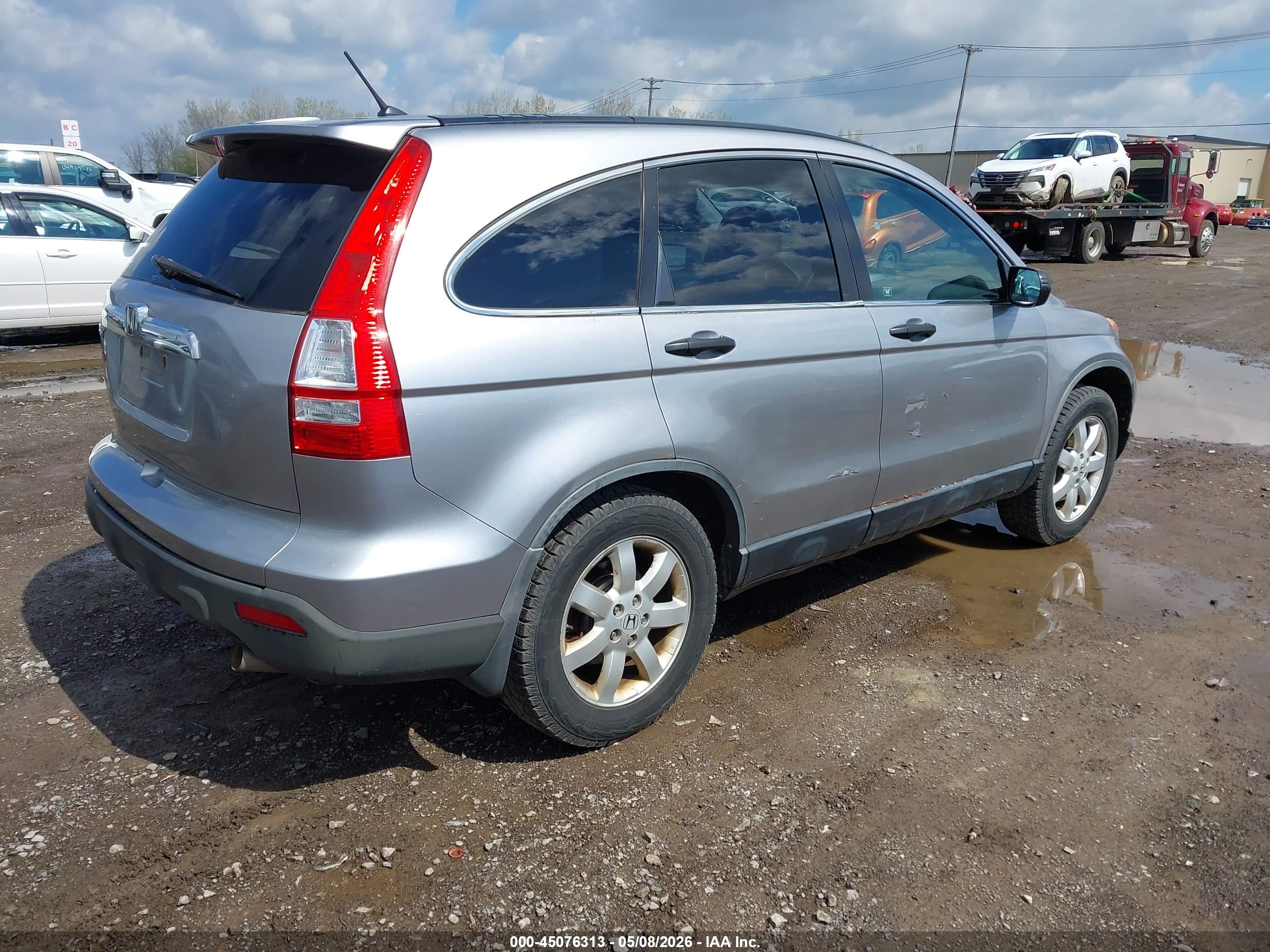 HONDA CR-V image 4