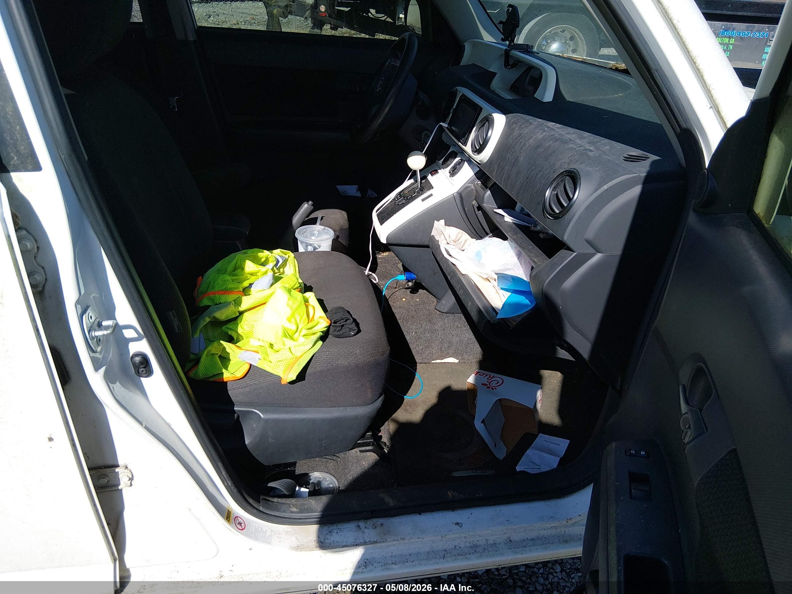 SCION XB image 5