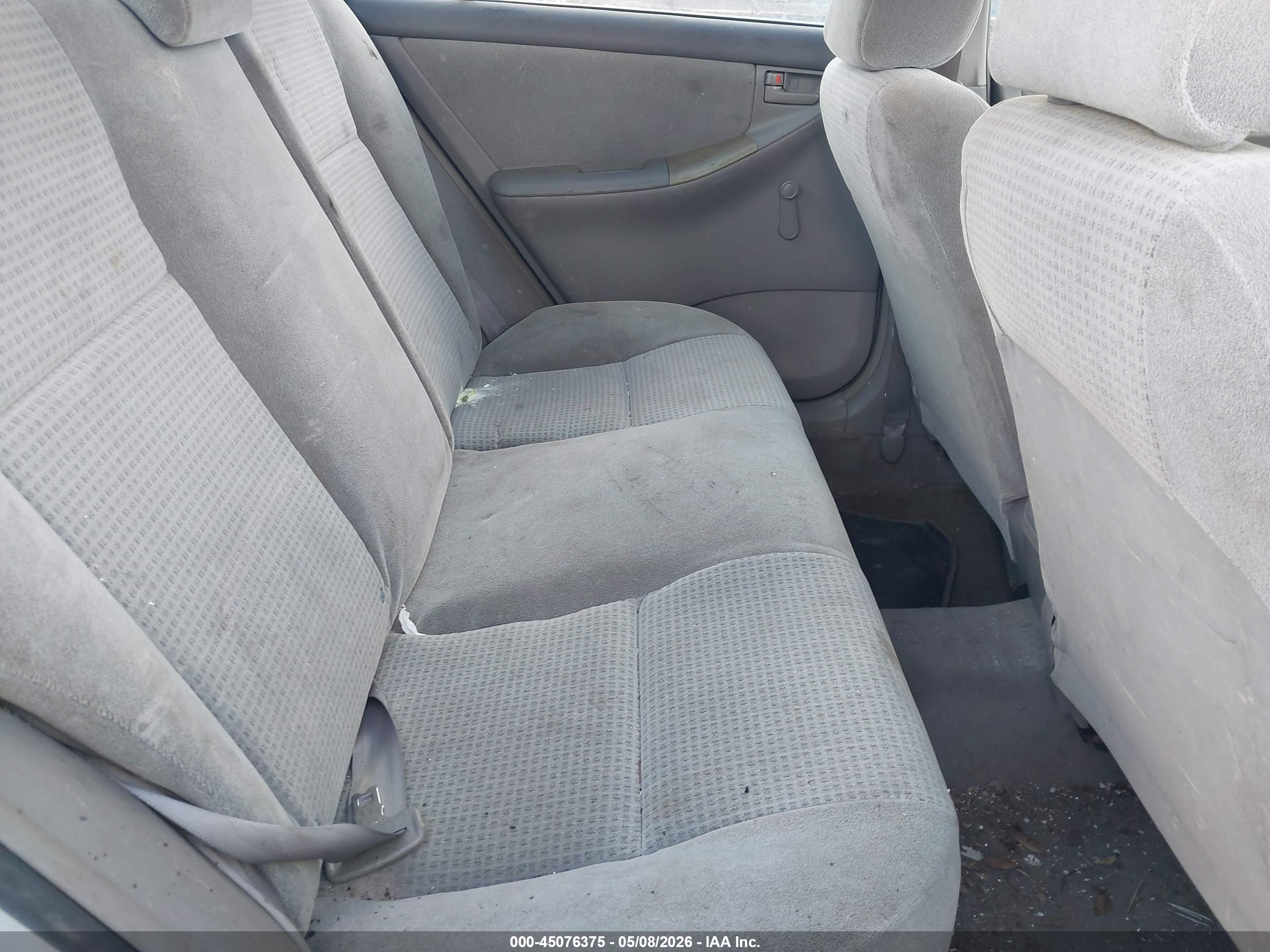 TOYOTA COROLLA image 8