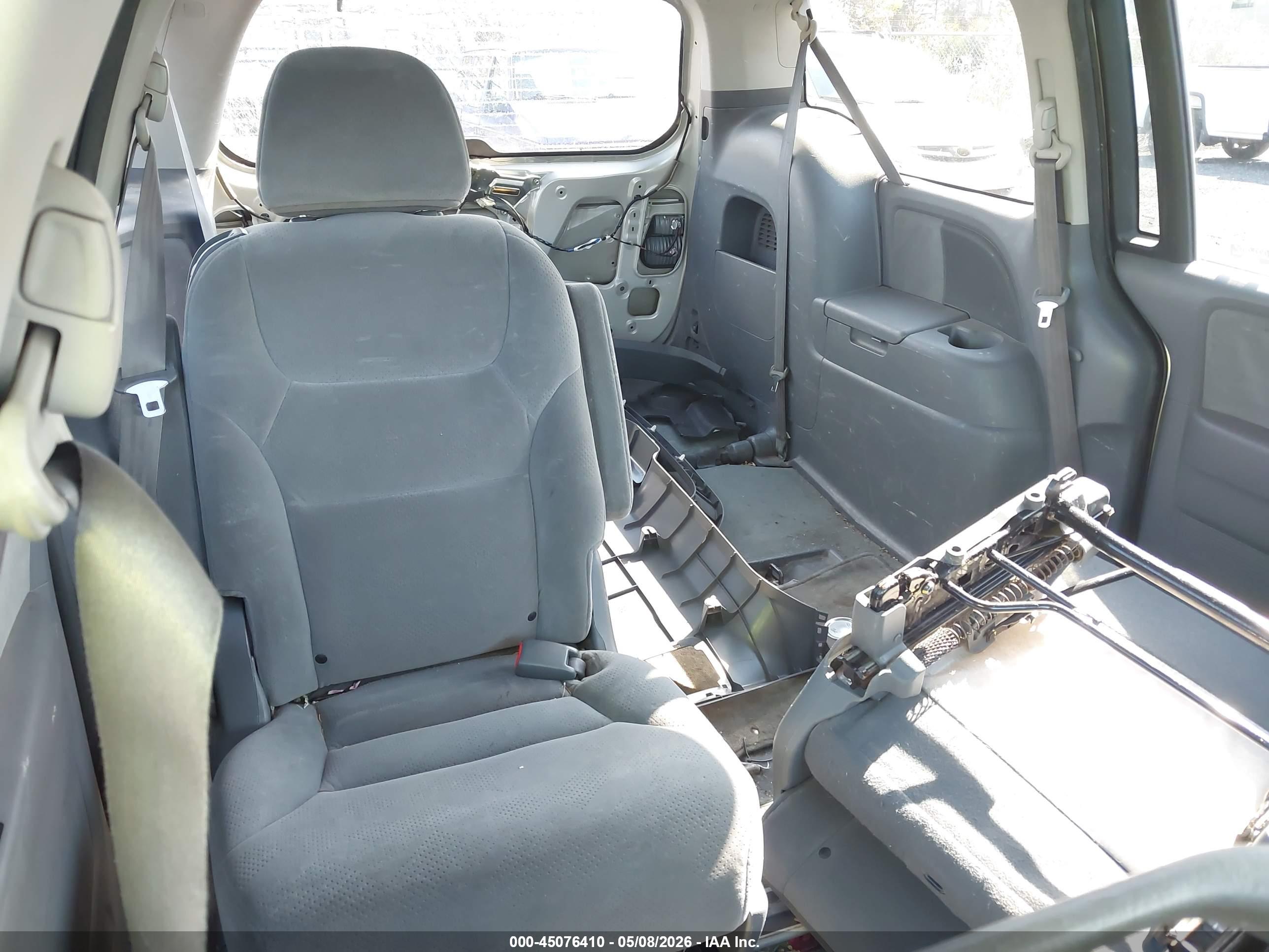 HONDA ODYSSEY image 8