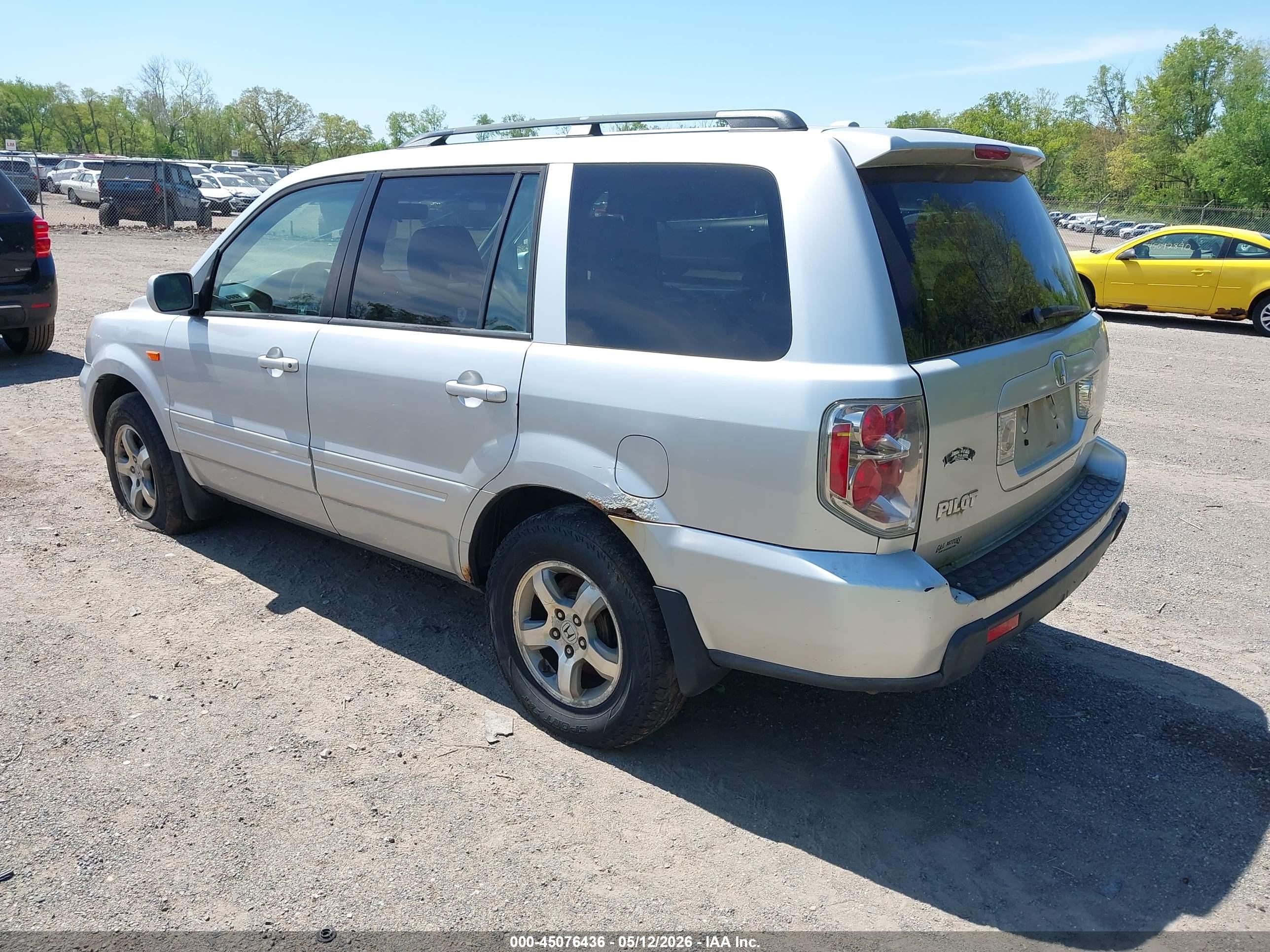 HONDA PILOT image 3
