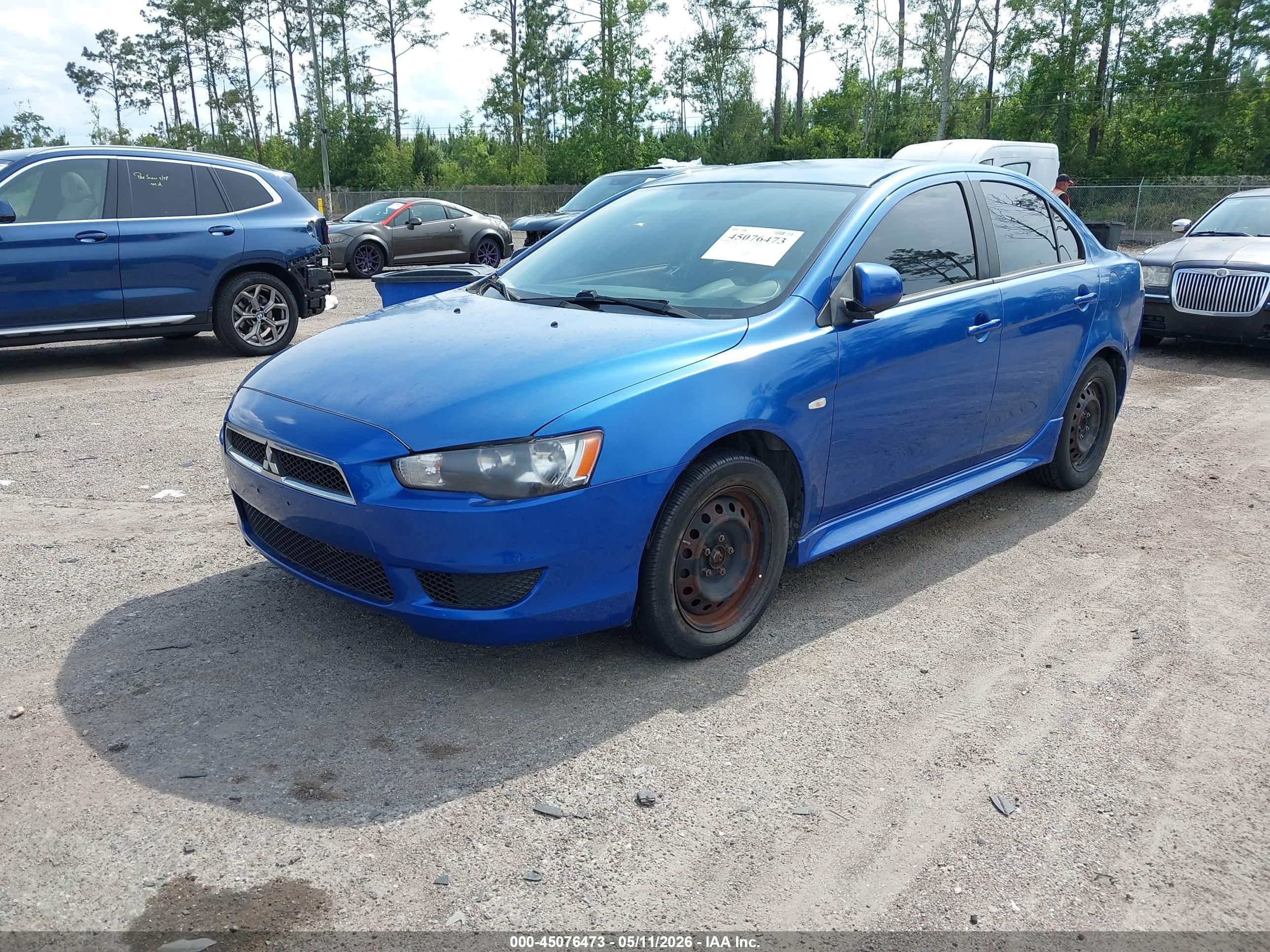 MITSUBISHI LANCER image 2