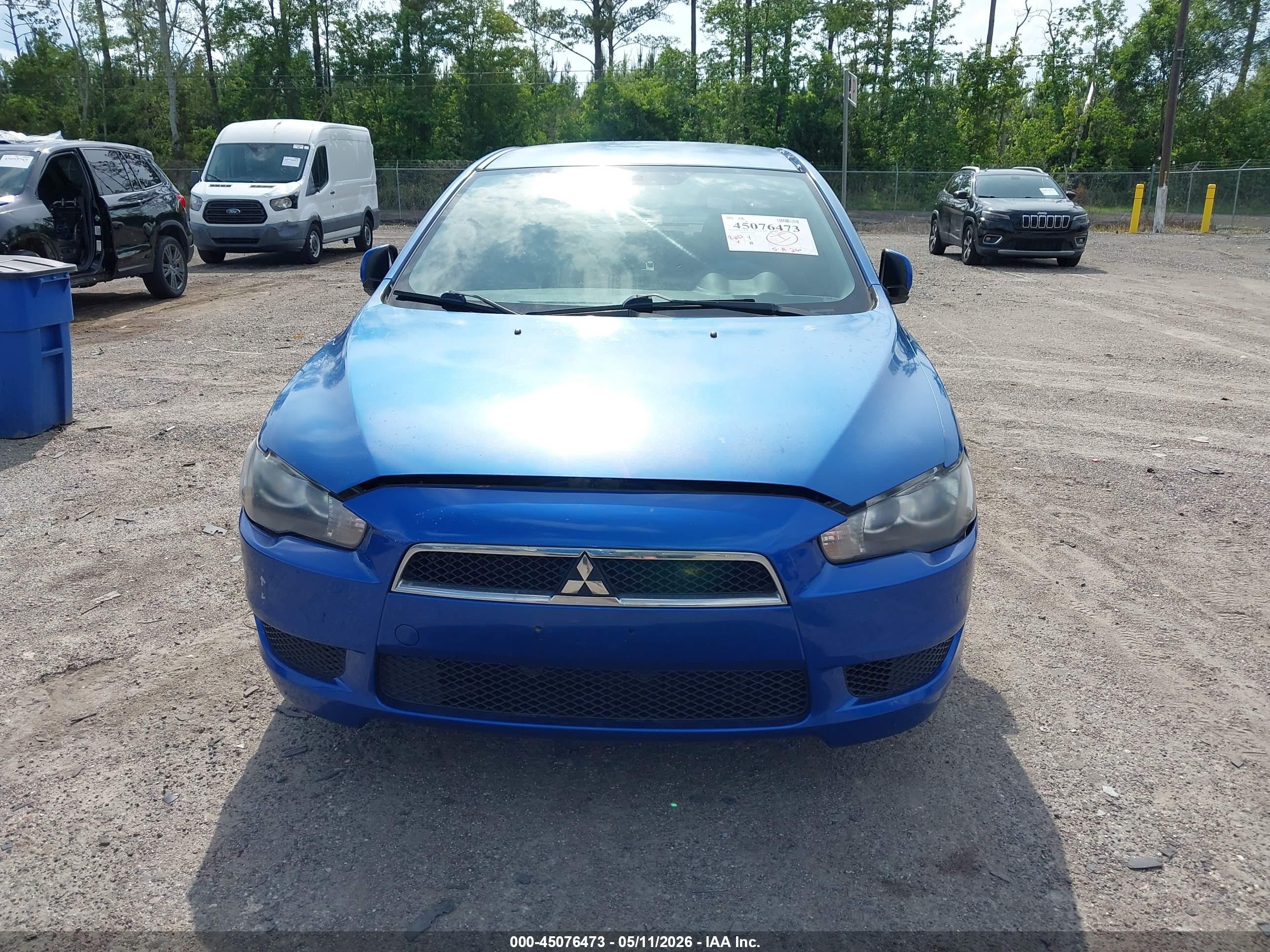MITSUBISHI LANCER image 6