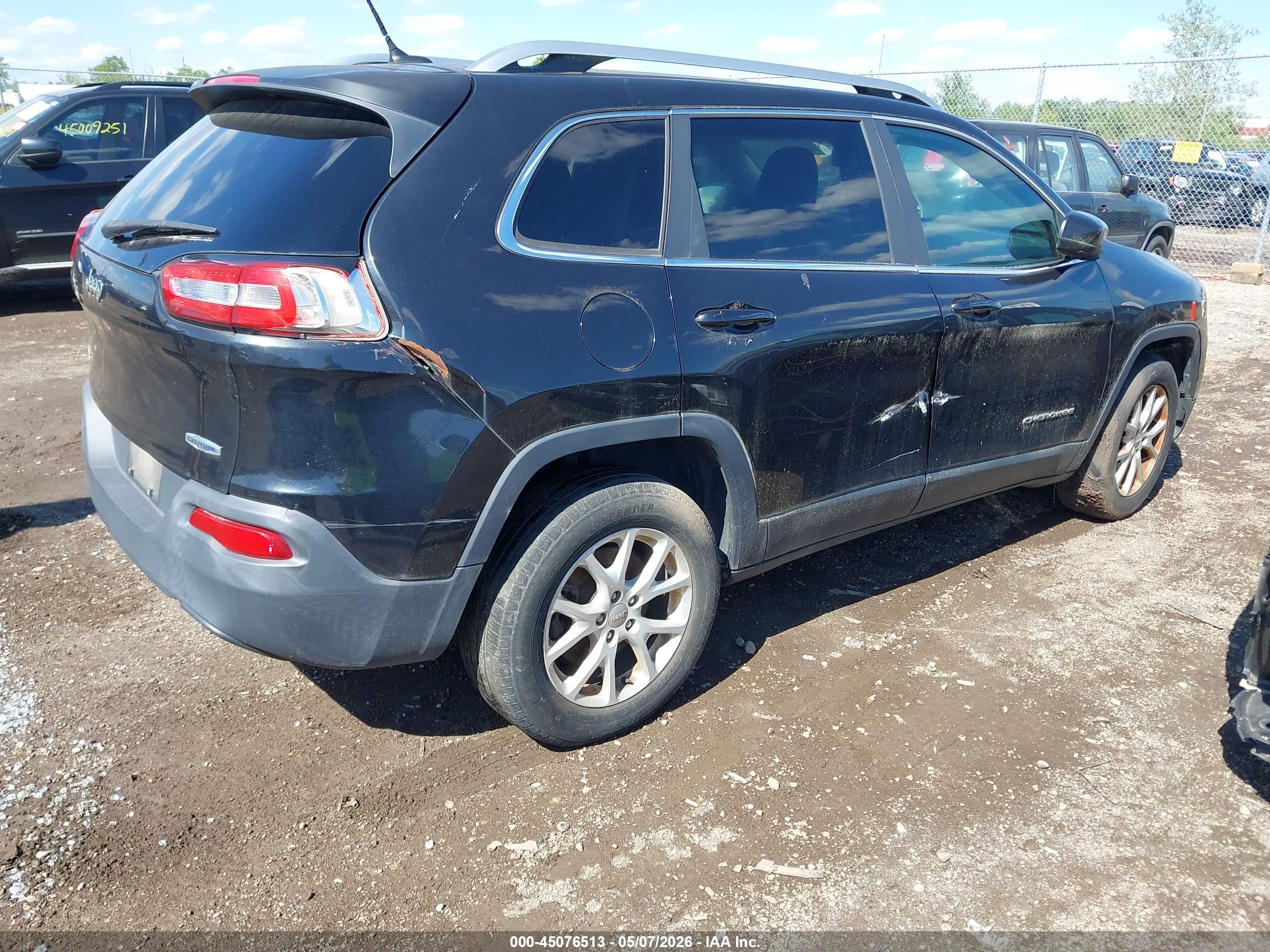 JEEP CHEROKEE image 4