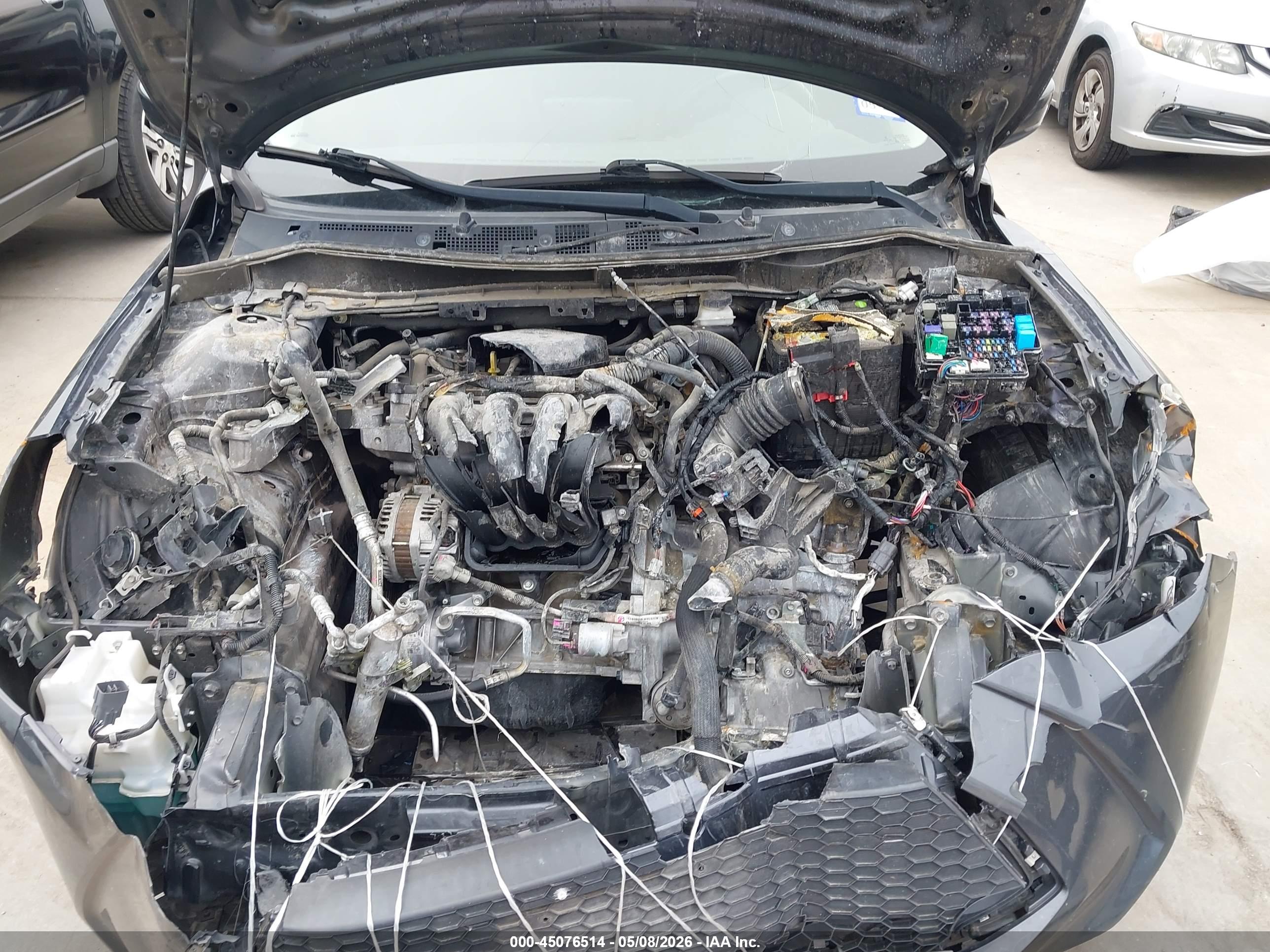 TOYOTA YARIS image 10