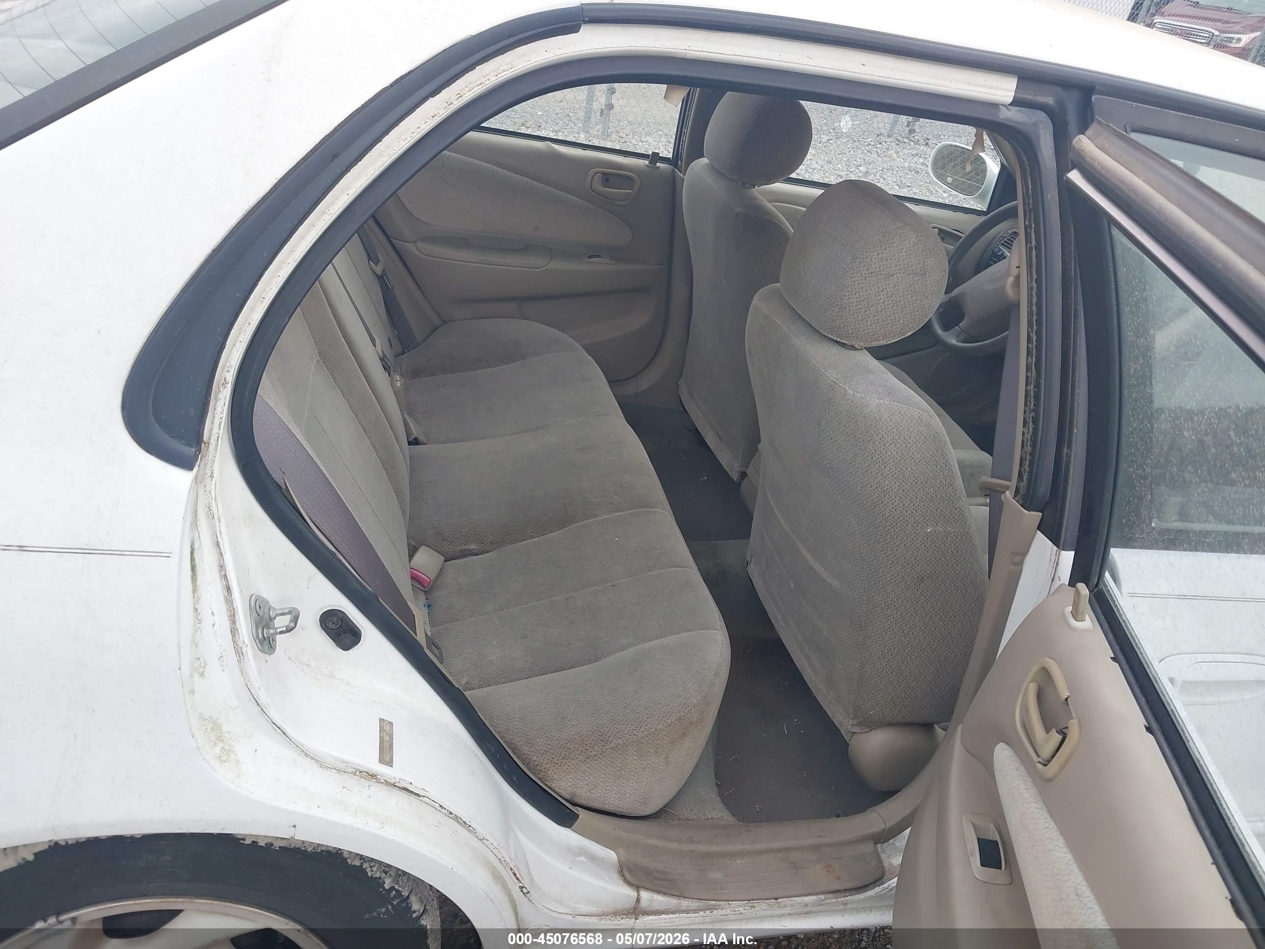 TOYOTA COROLLA image 8