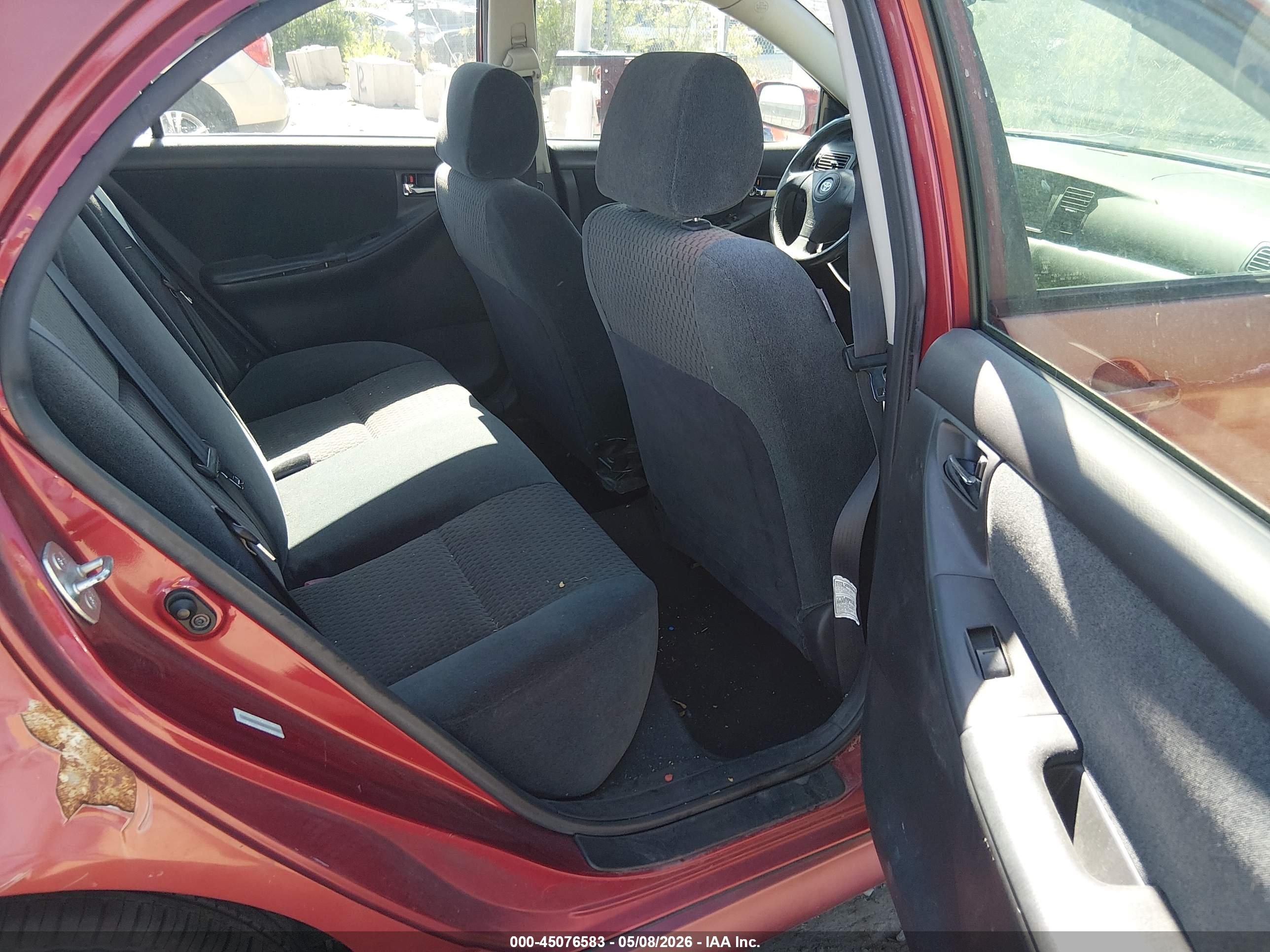 TOYOTA COROLLA image 8