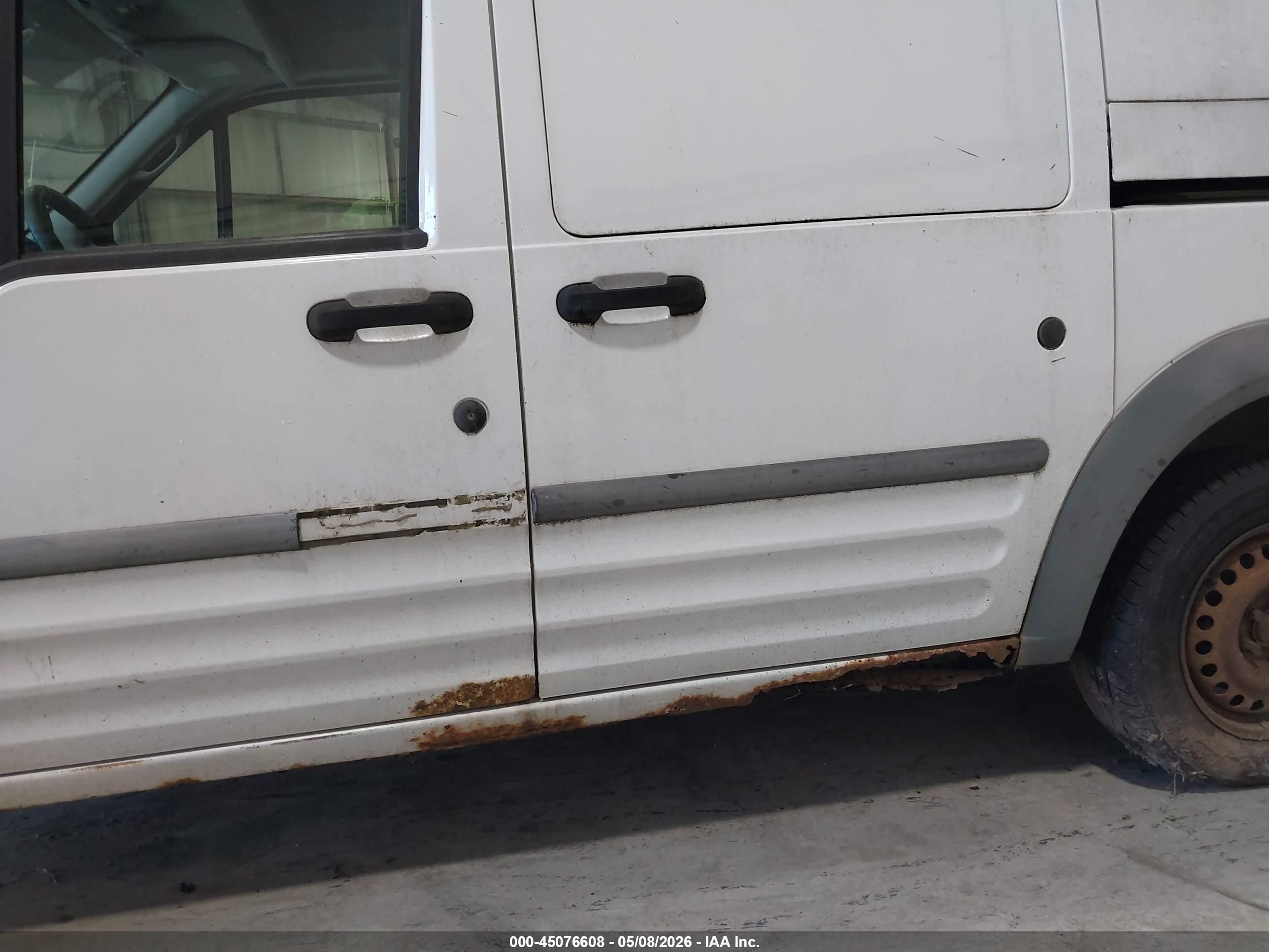 FORD TRANSIT image 6