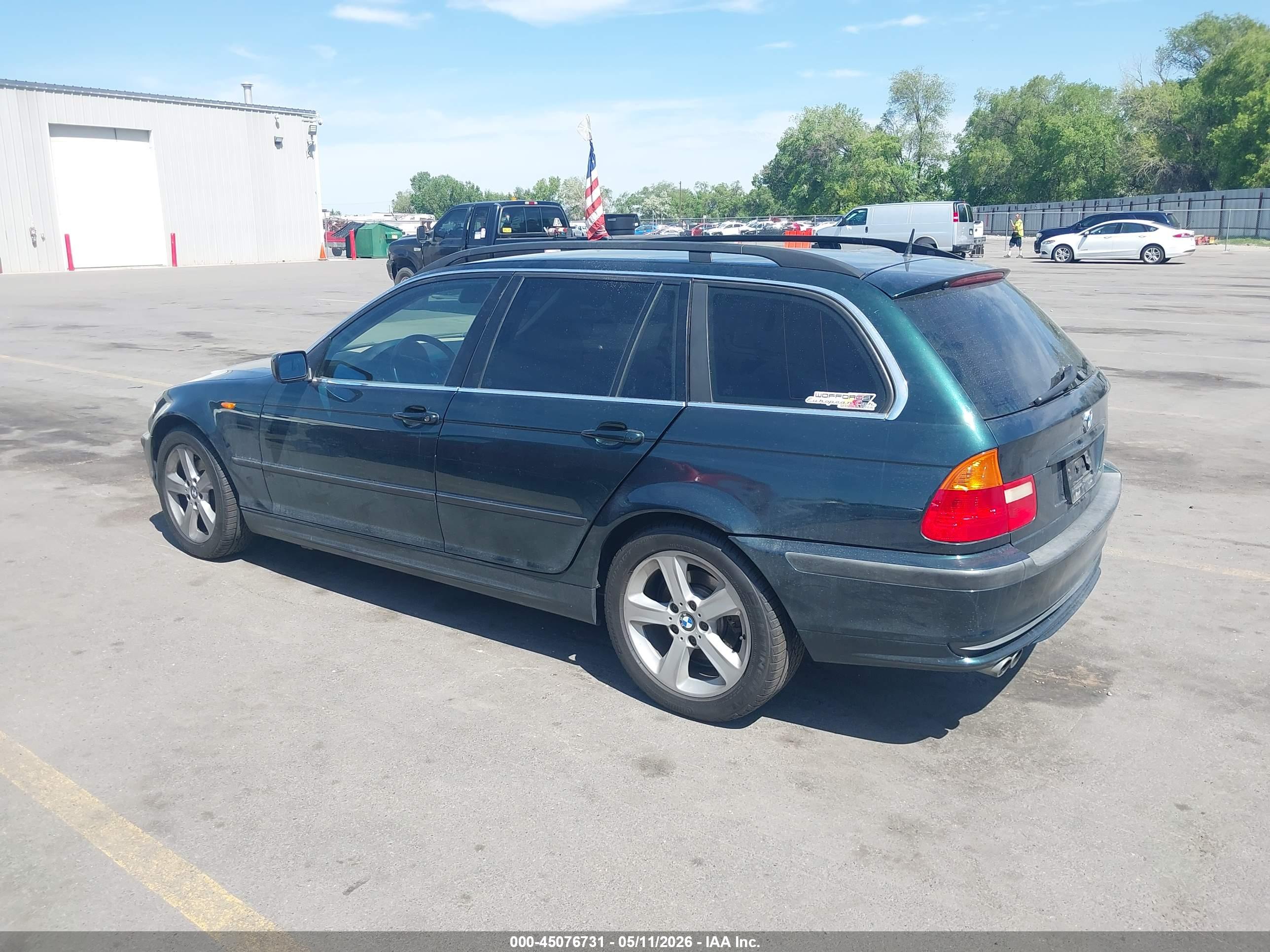 BMW 325XIT image 3