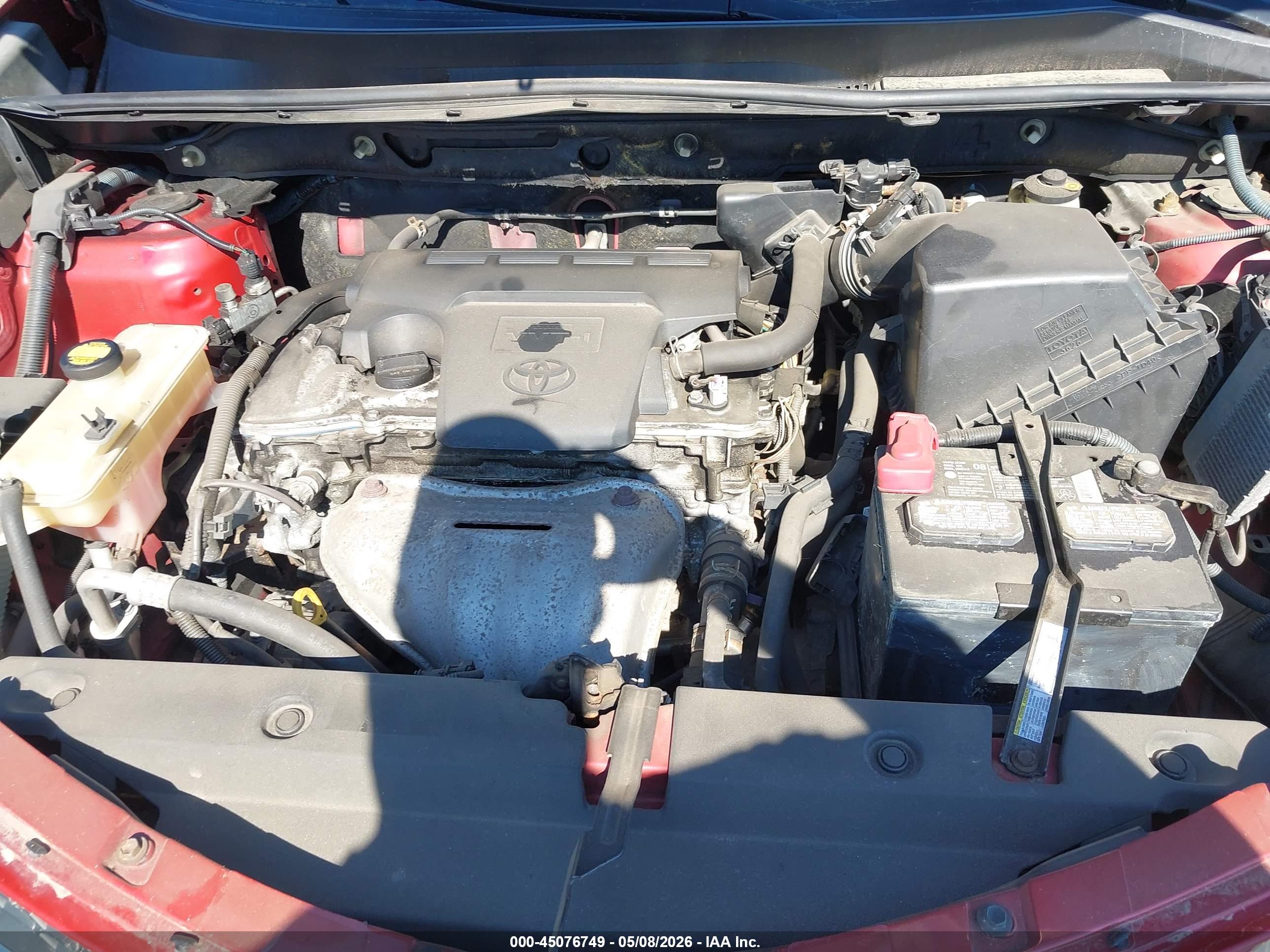 TOYOTA RAV4 image 10