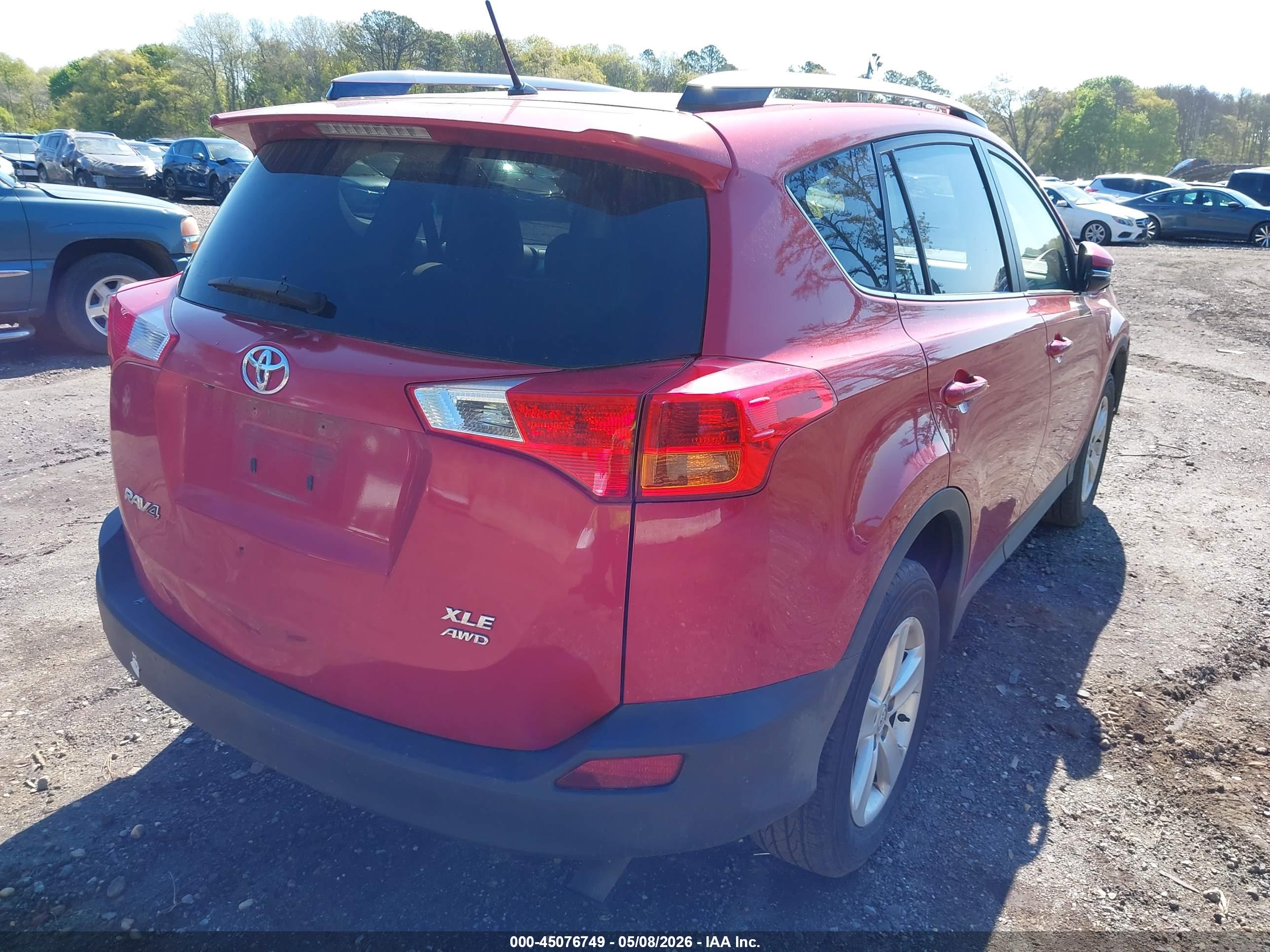 TOYOTA RAV4 image 4