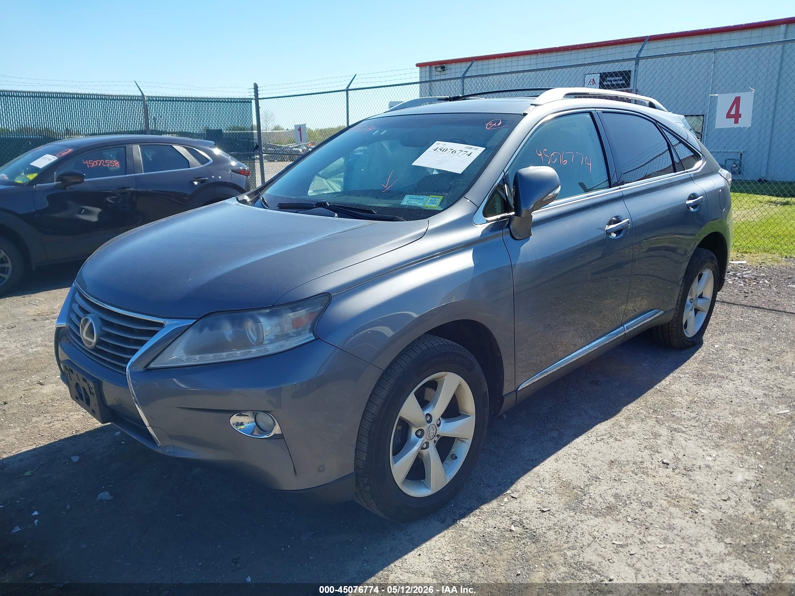LEXUS RX image 2