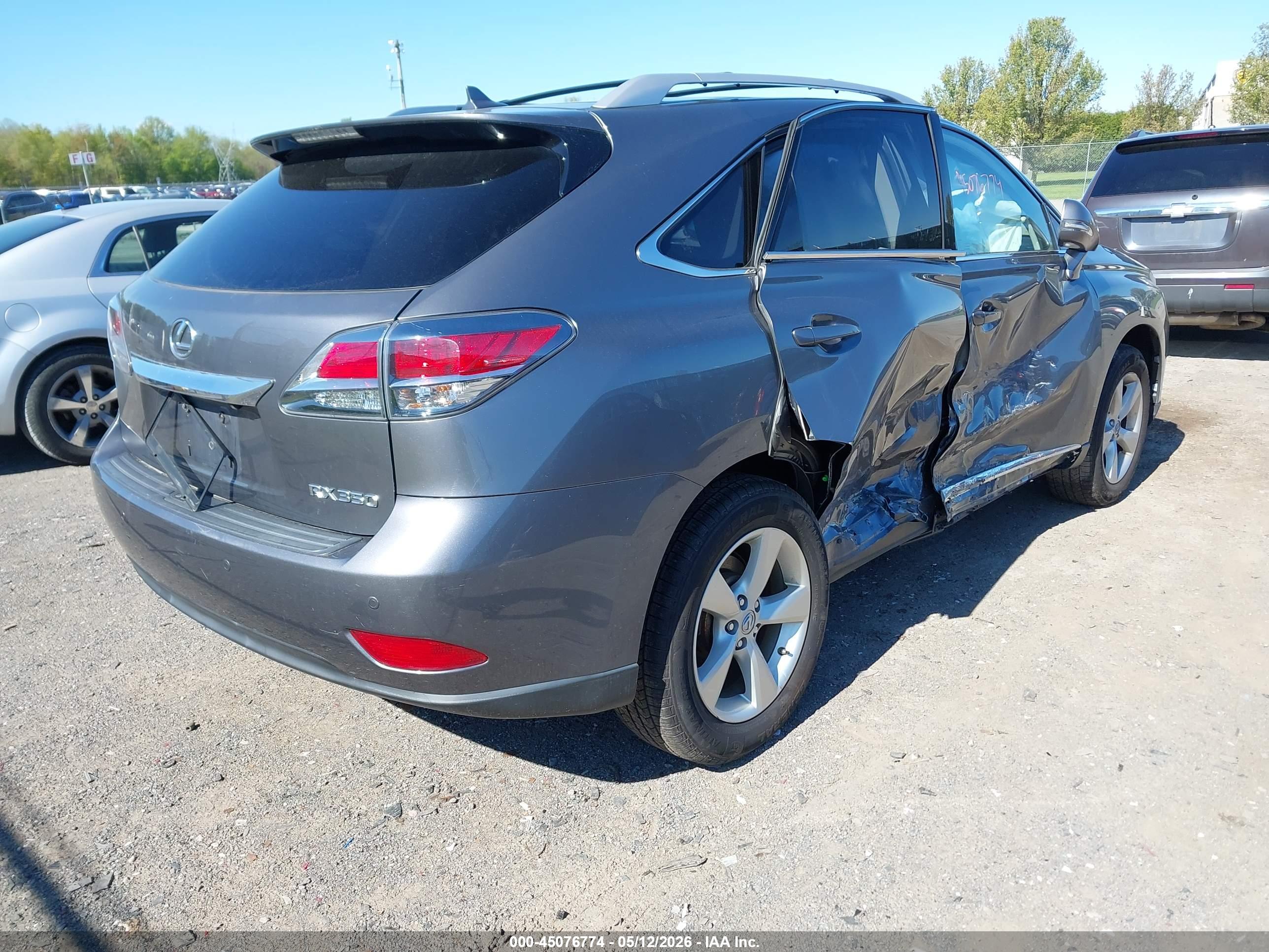 LEXUS RX image 4