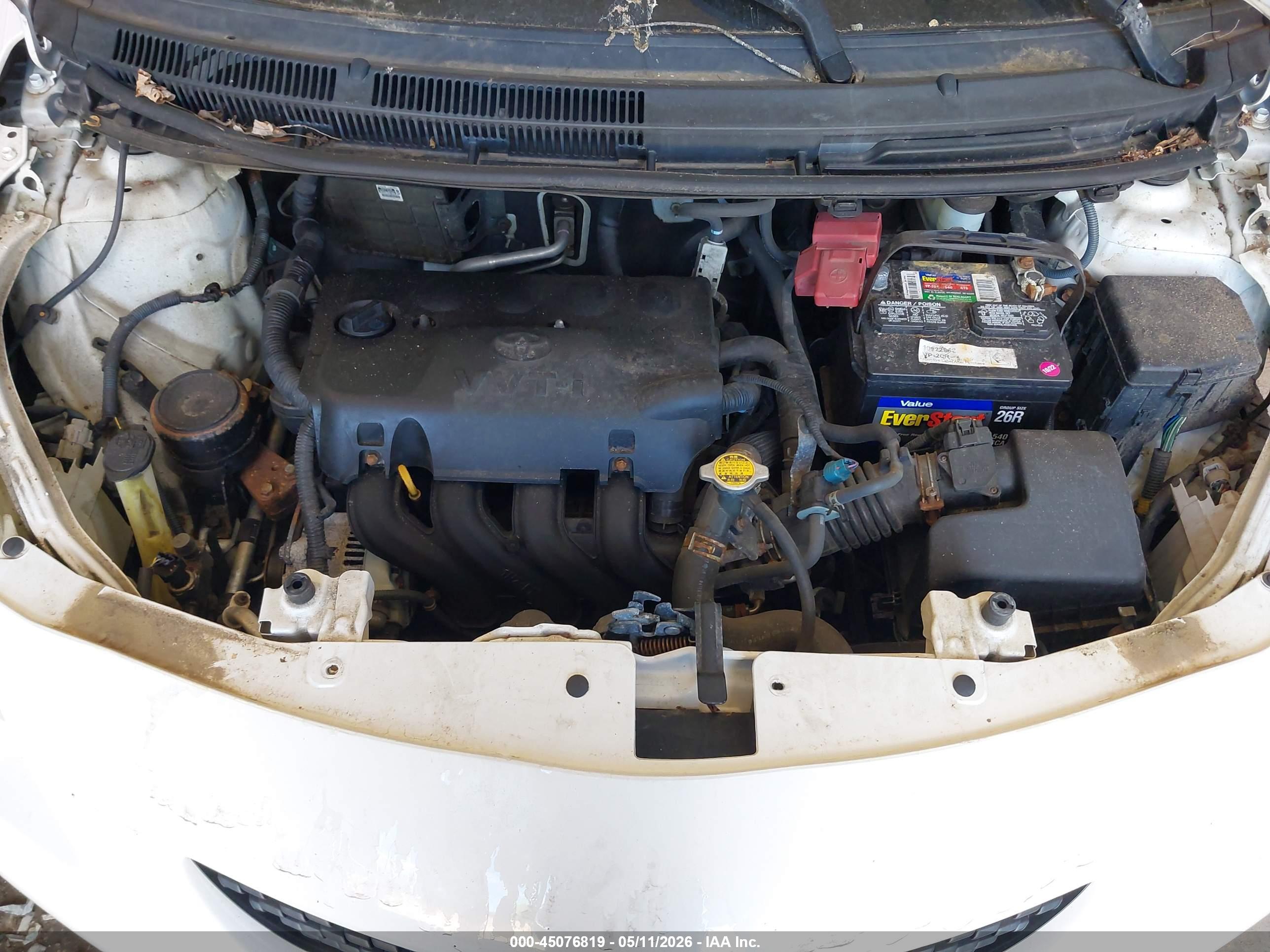 TOYOTA YARIS image 10