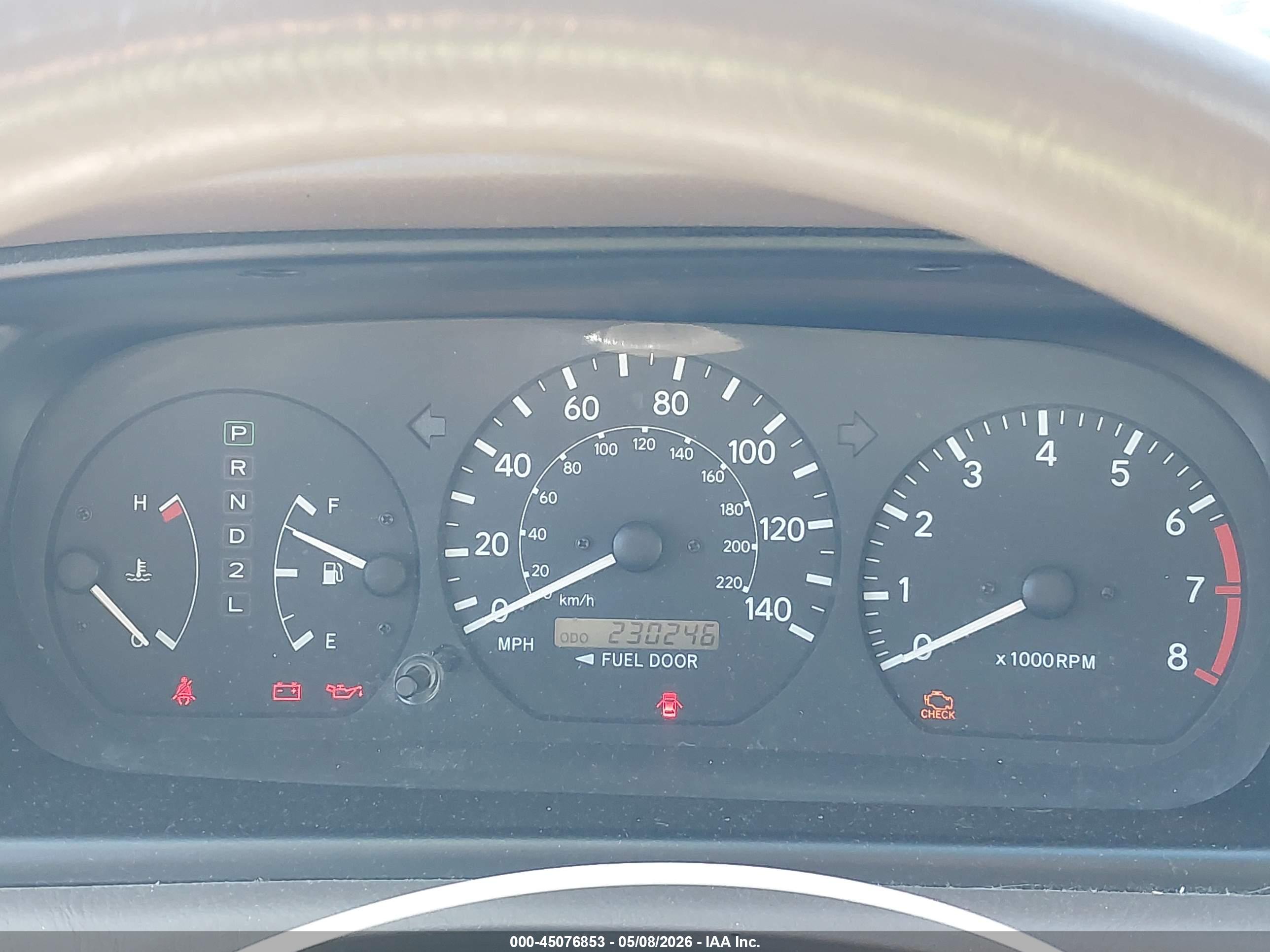 TOYOTA CAMRY image 7