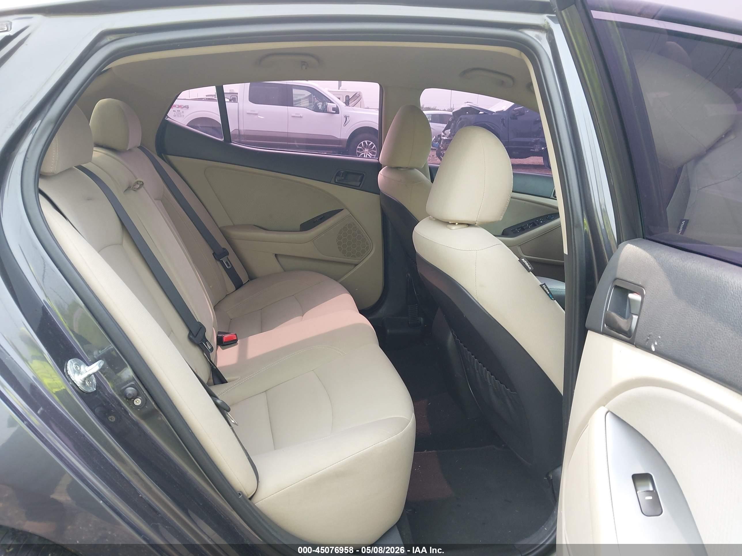 KIA OPTIMA image 8