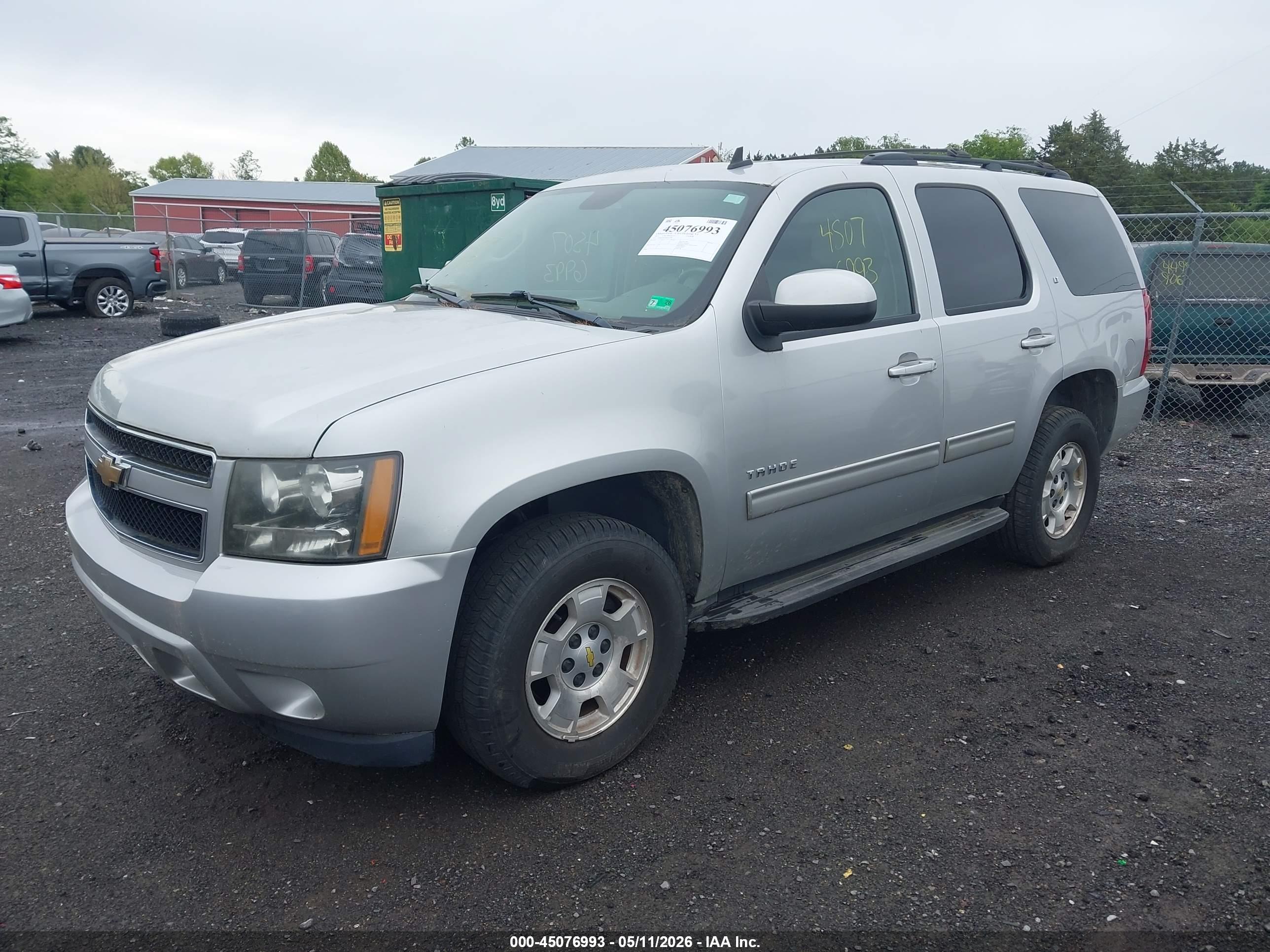 CHEVROLET TAHOE image 2