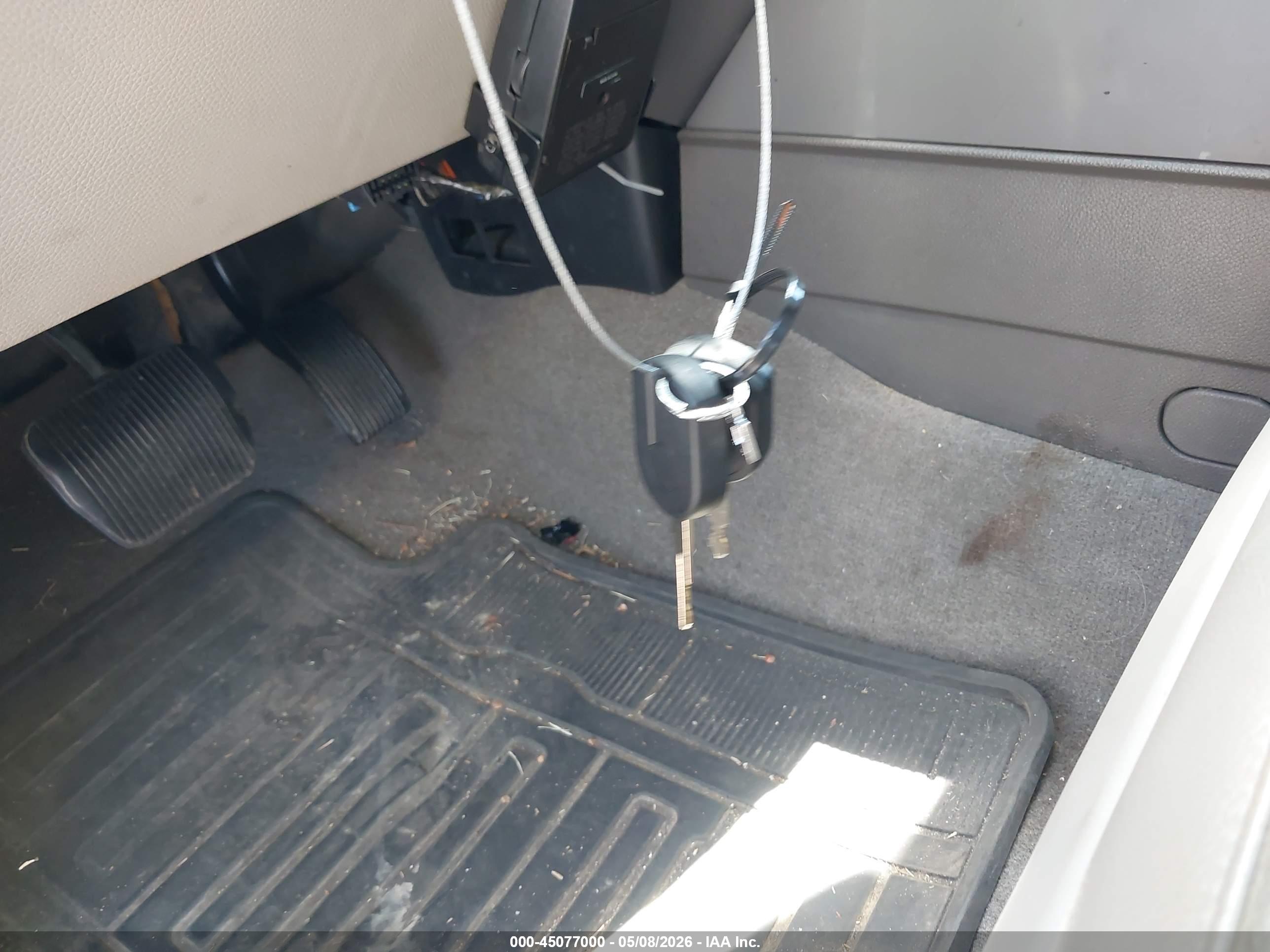 FORD EXPEDITION image 11